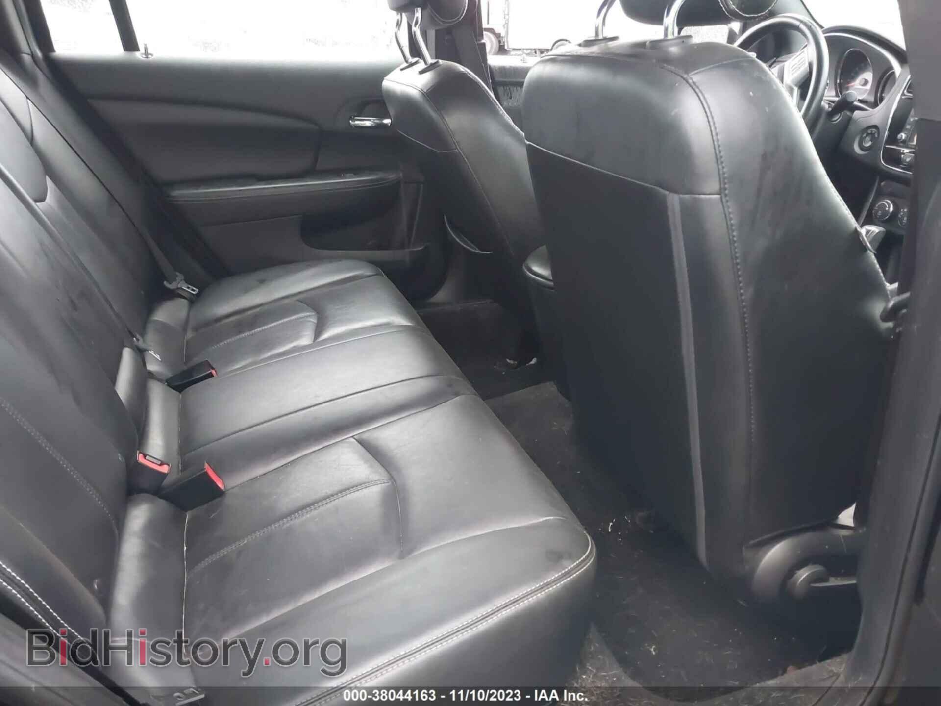 2012 CHRYSLER 200 - VIN: 1C3CCBCB9CN308275 - Photo 8