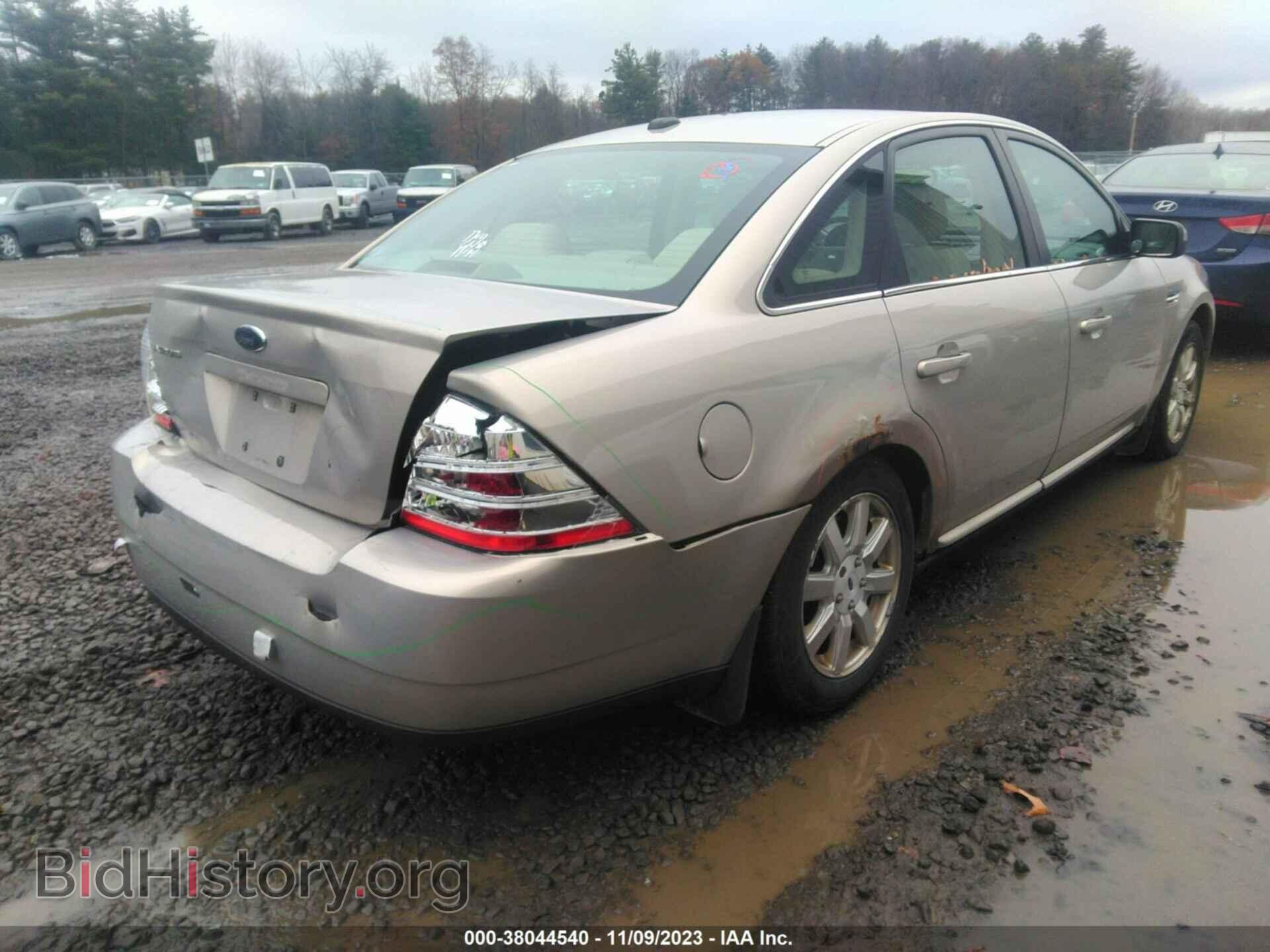 2009 FORD TAURUS - VIN: 1FAHP23W89G123775 - Фото 4