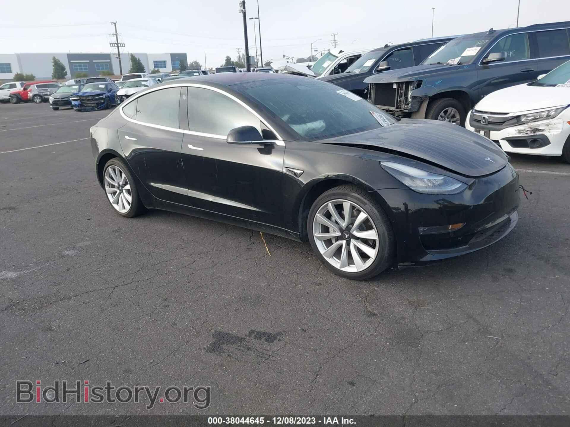 Фотография 5YJ3E1EA2JF126563 - TESLA MODEL 3 2018