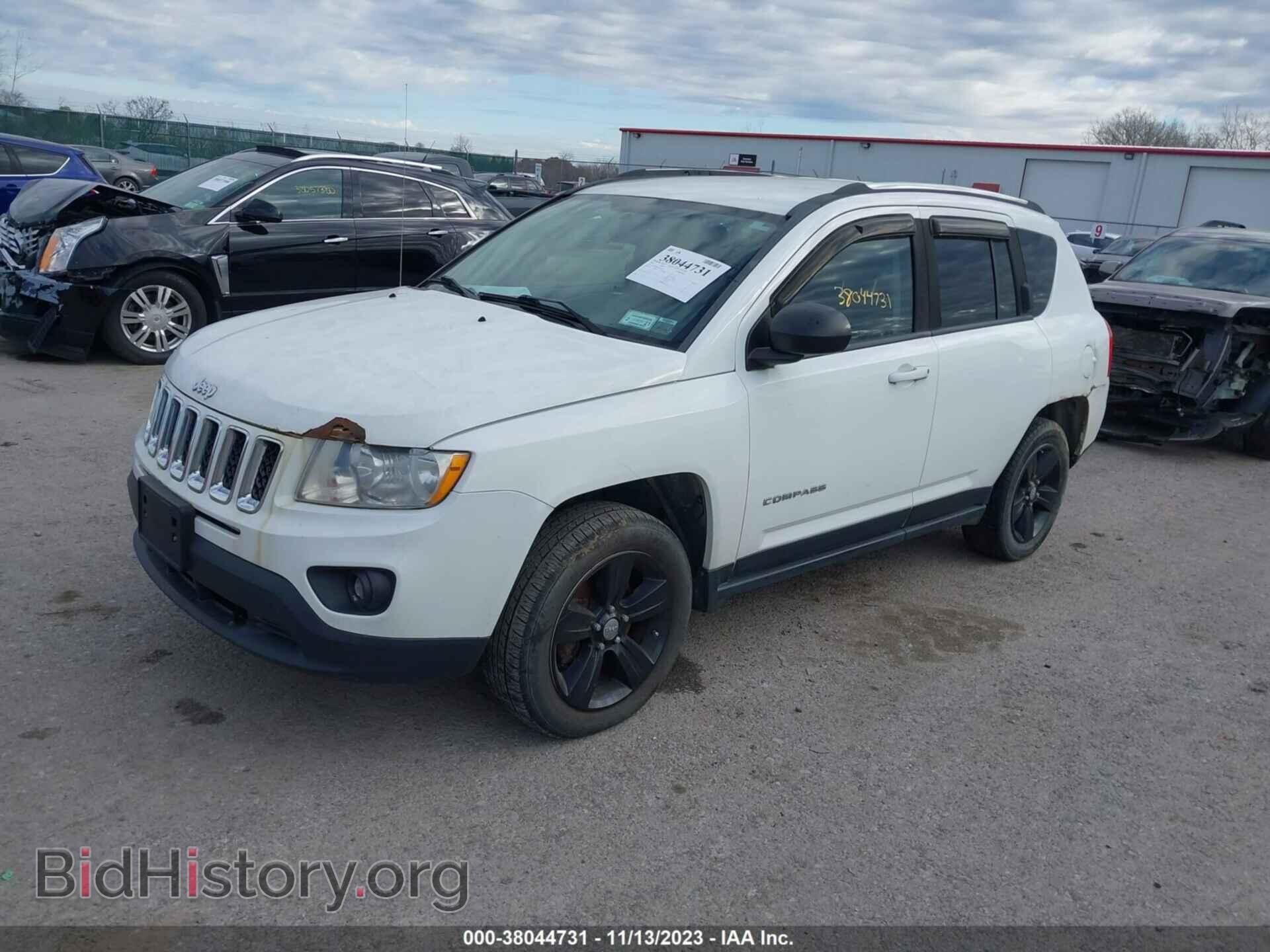 2012 JEEP COMPASS - VIN: 1C4NJDBB0CD559151 - Фото 2