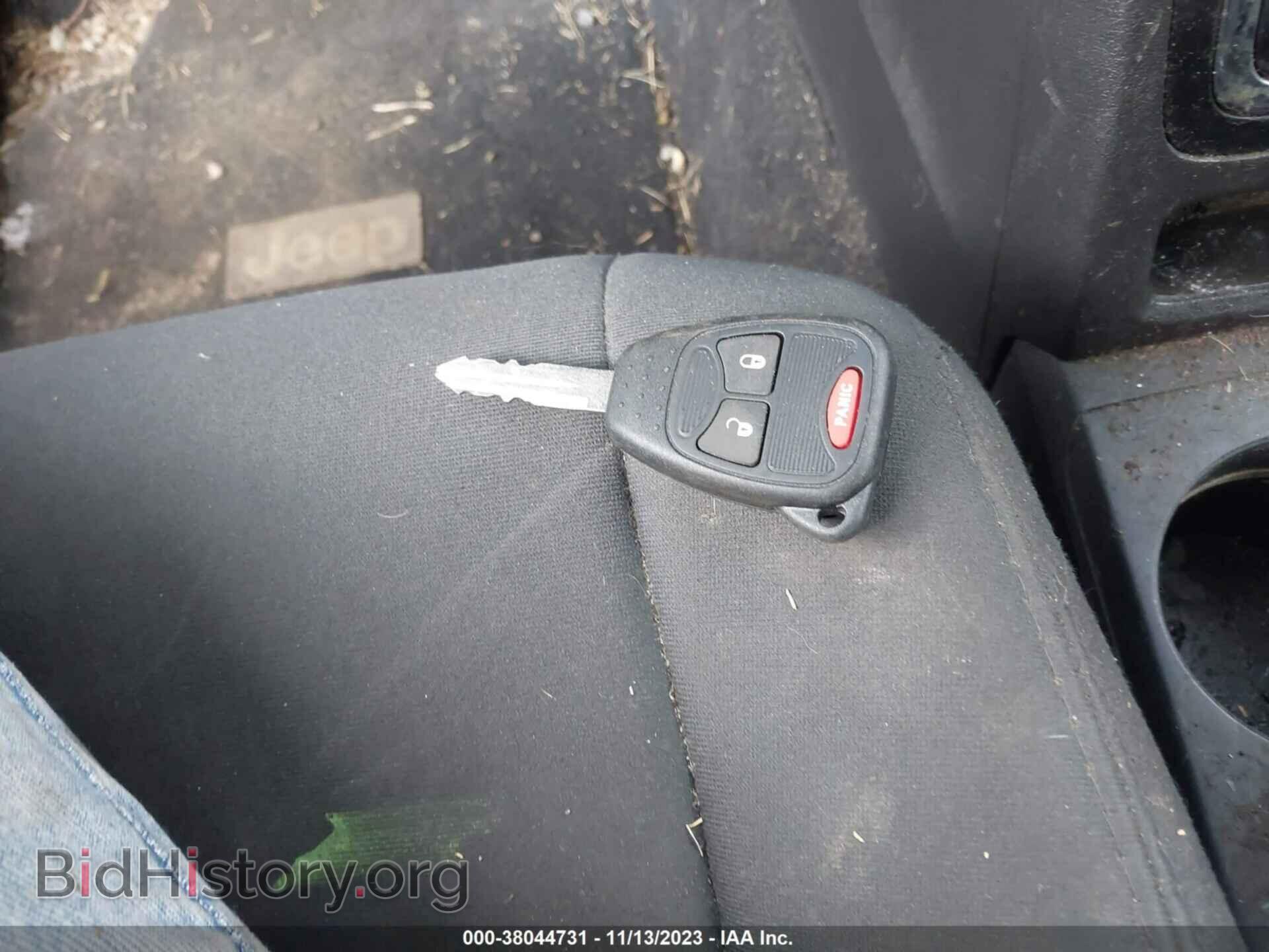 2012 JEEP COMPASS - VIN: 1C4NJDBB0CD559151 - Фото 11
