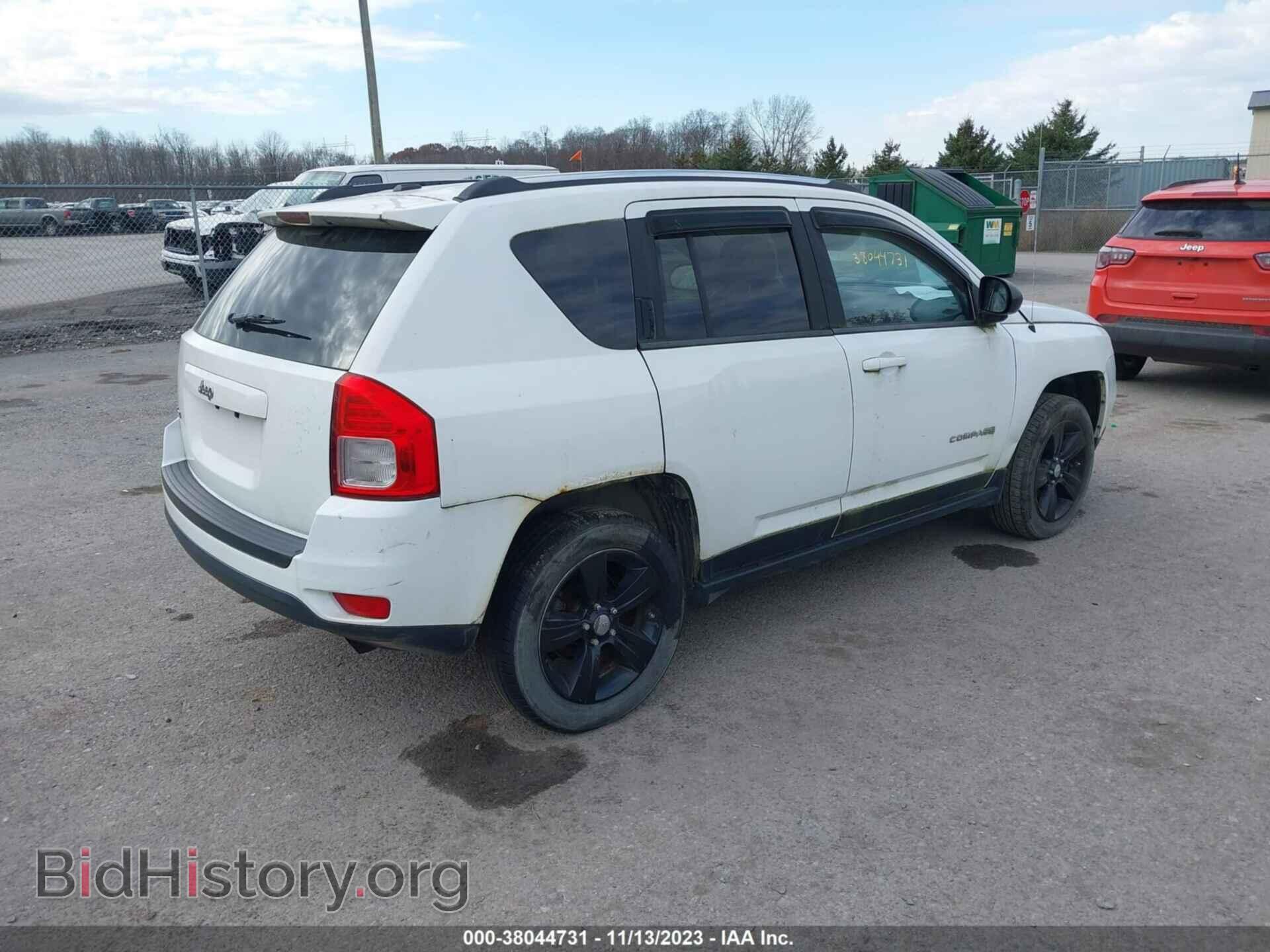 2012 JEEP COMPASS - VIN: 1C4NJDBB0CD559151 - Фото 4