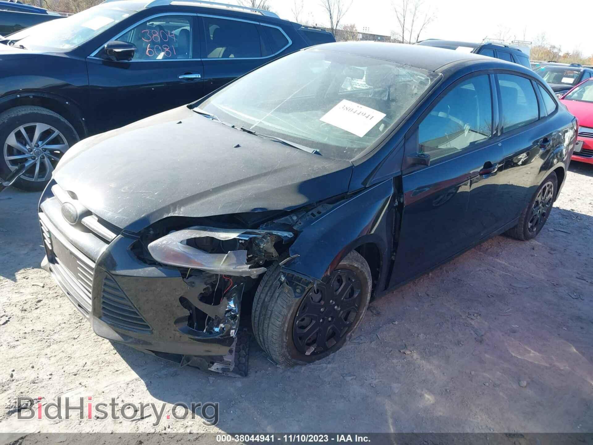 2012 FORD FOCUS - VIN: 1FAHP3F22CL242564 - Фото 2
