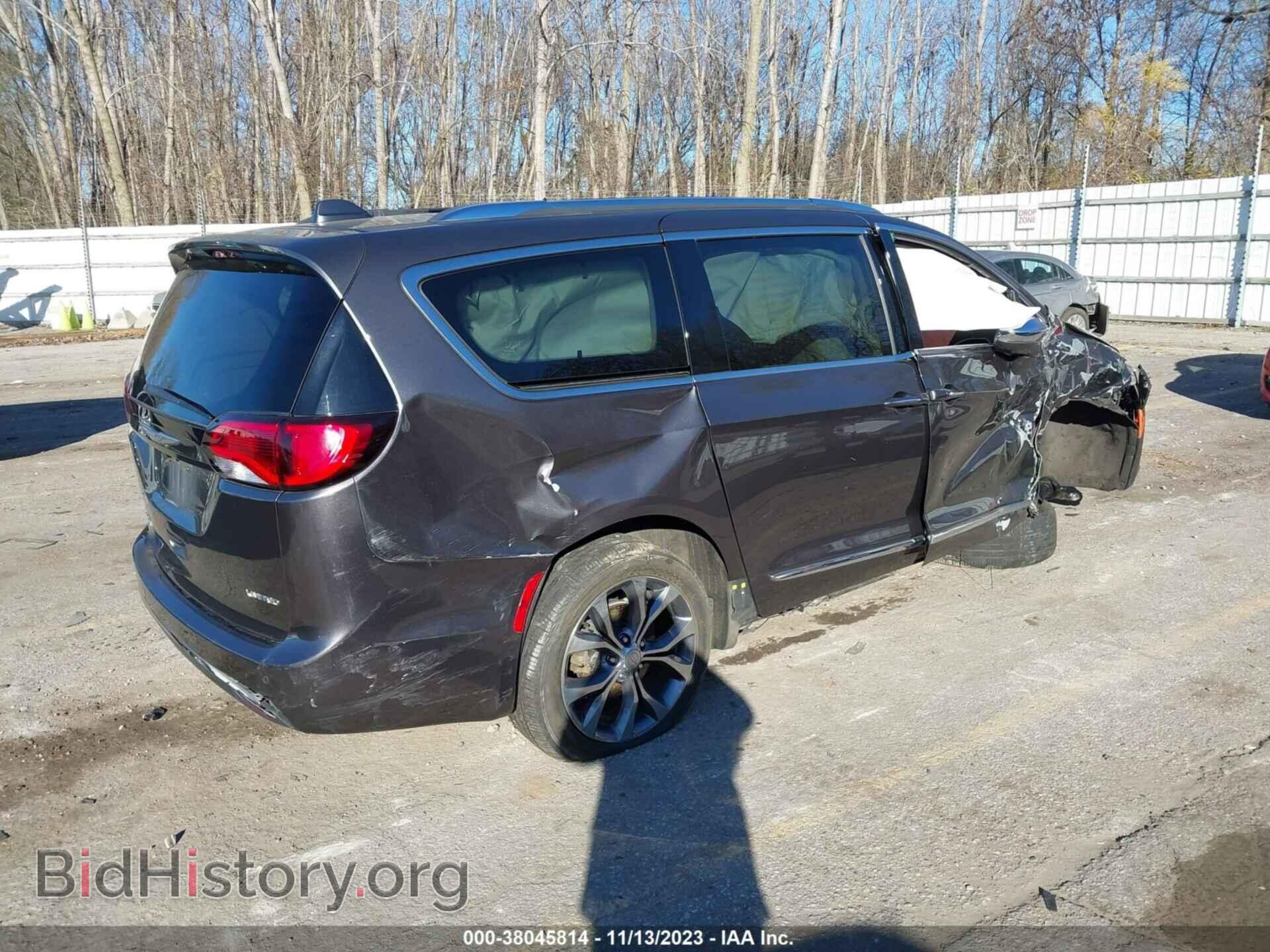 2017 CHRYSLER PACIFICA - VIN: 2C4RC1GGXHR643495 - Photo 4