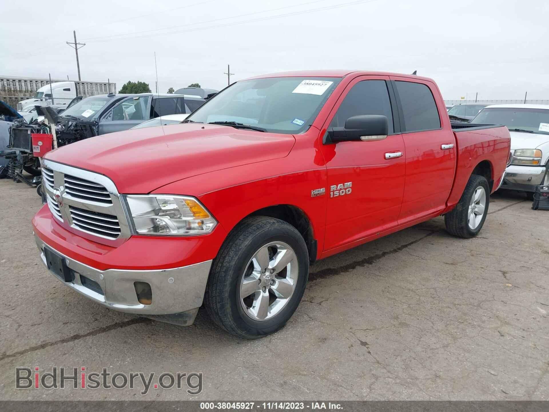 2016 RAM 1500 - VIN: 1C6RR6LT1GS221277 - Фото 2