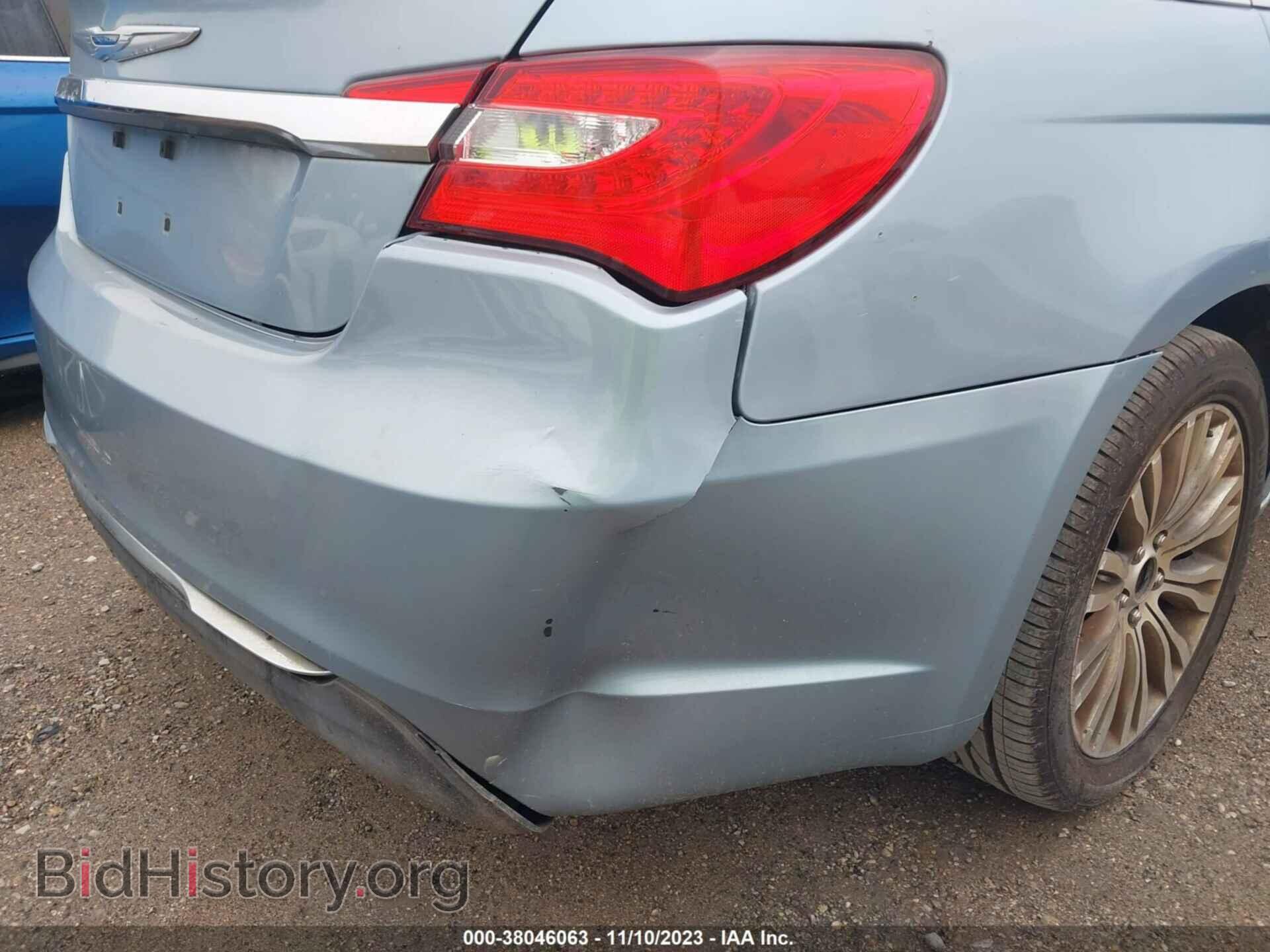 2012 CHRYSLER 200 - VIN: 1C3CCBCG5CN306700 - Фото 6