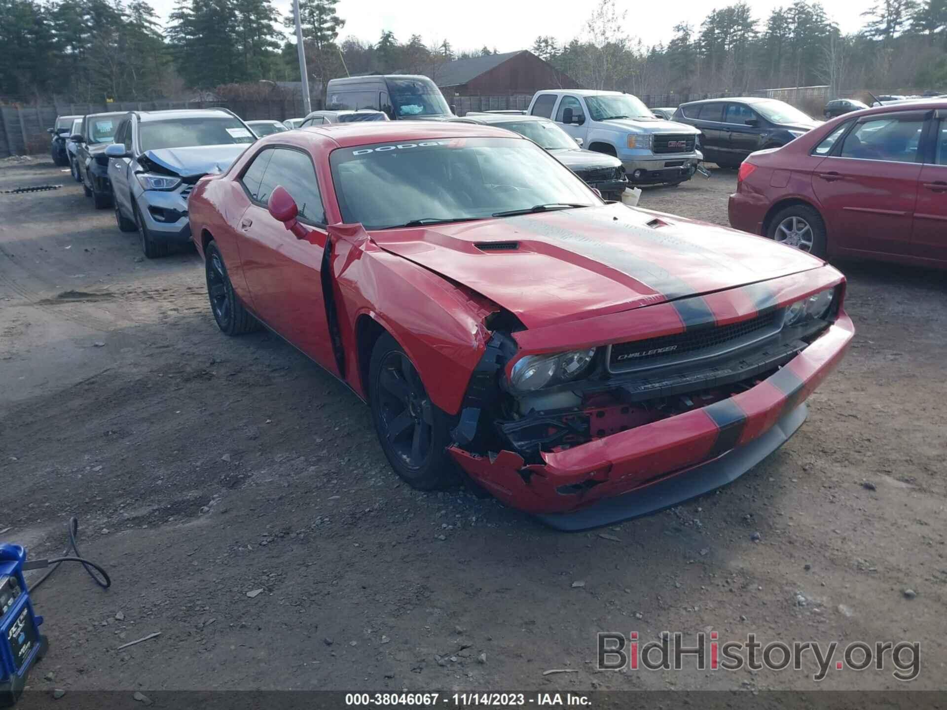 Photo 2C3CDYAG9CH226201 - DODGE CHALLENGER 2012