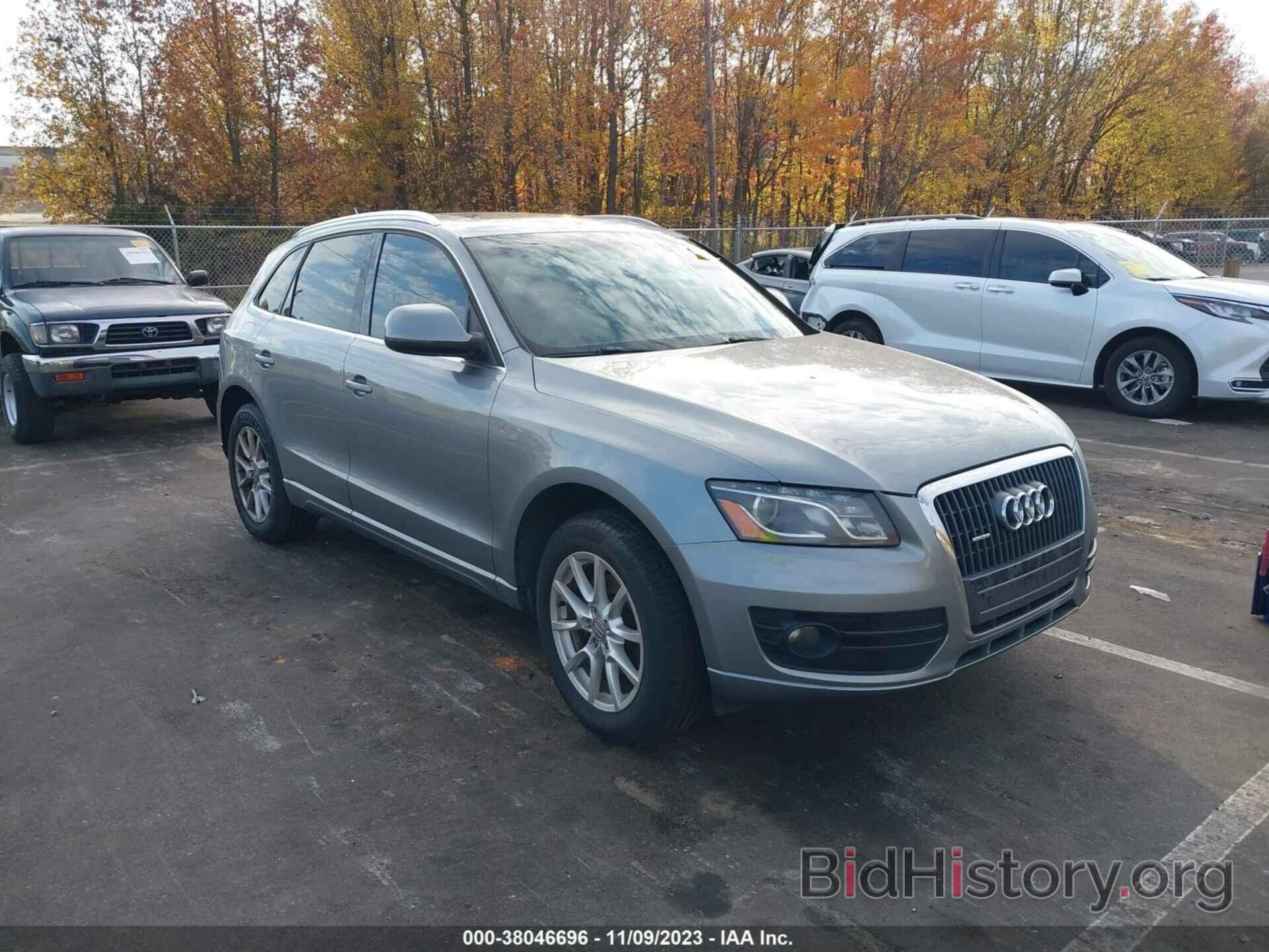 Фотография WA1LFAFP9BA061487 - AUDI Q5 2011