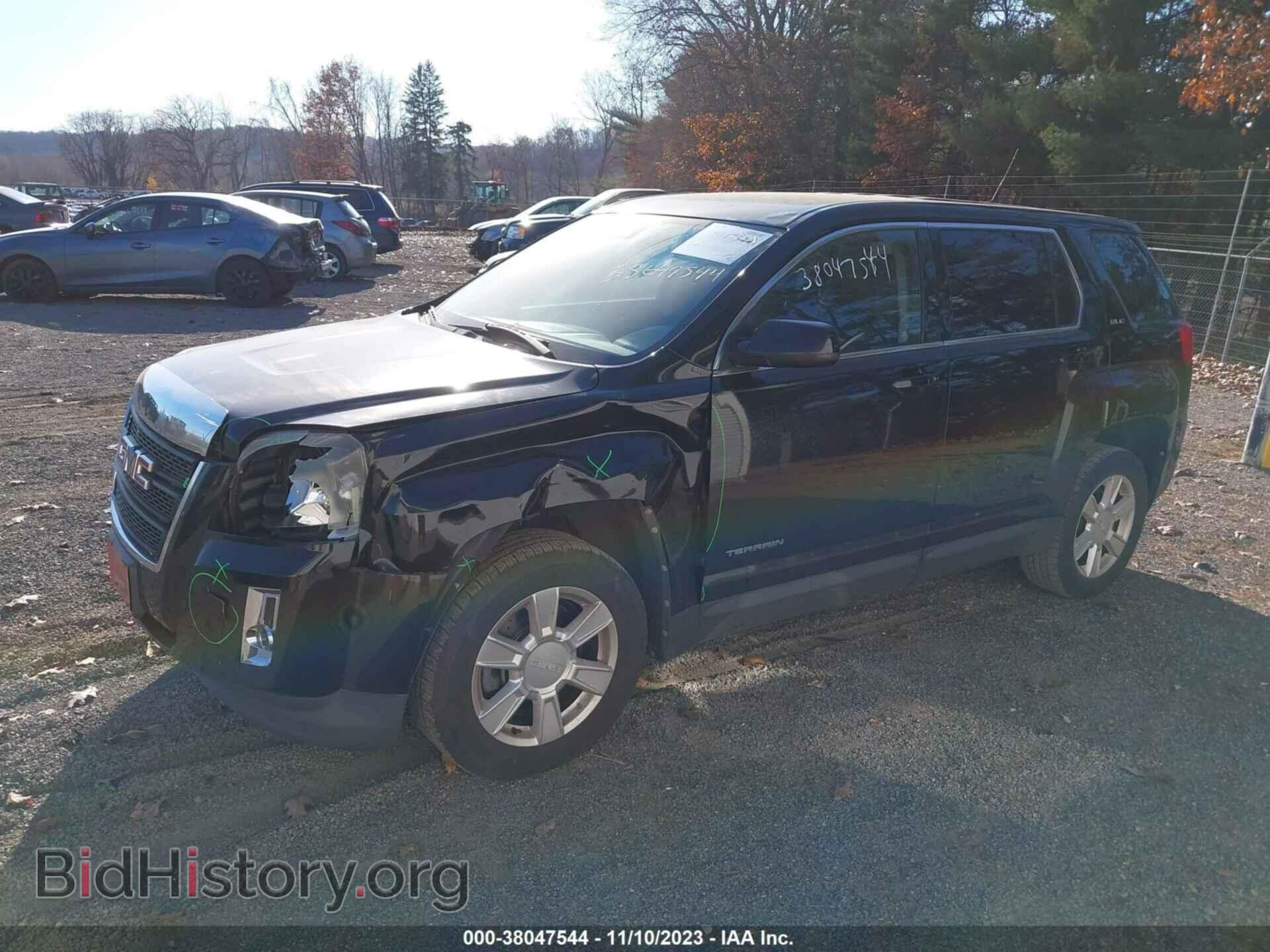 2011 GMC TERRAIN - VIN: 2CTALMEC4B6431302 - Фото 2