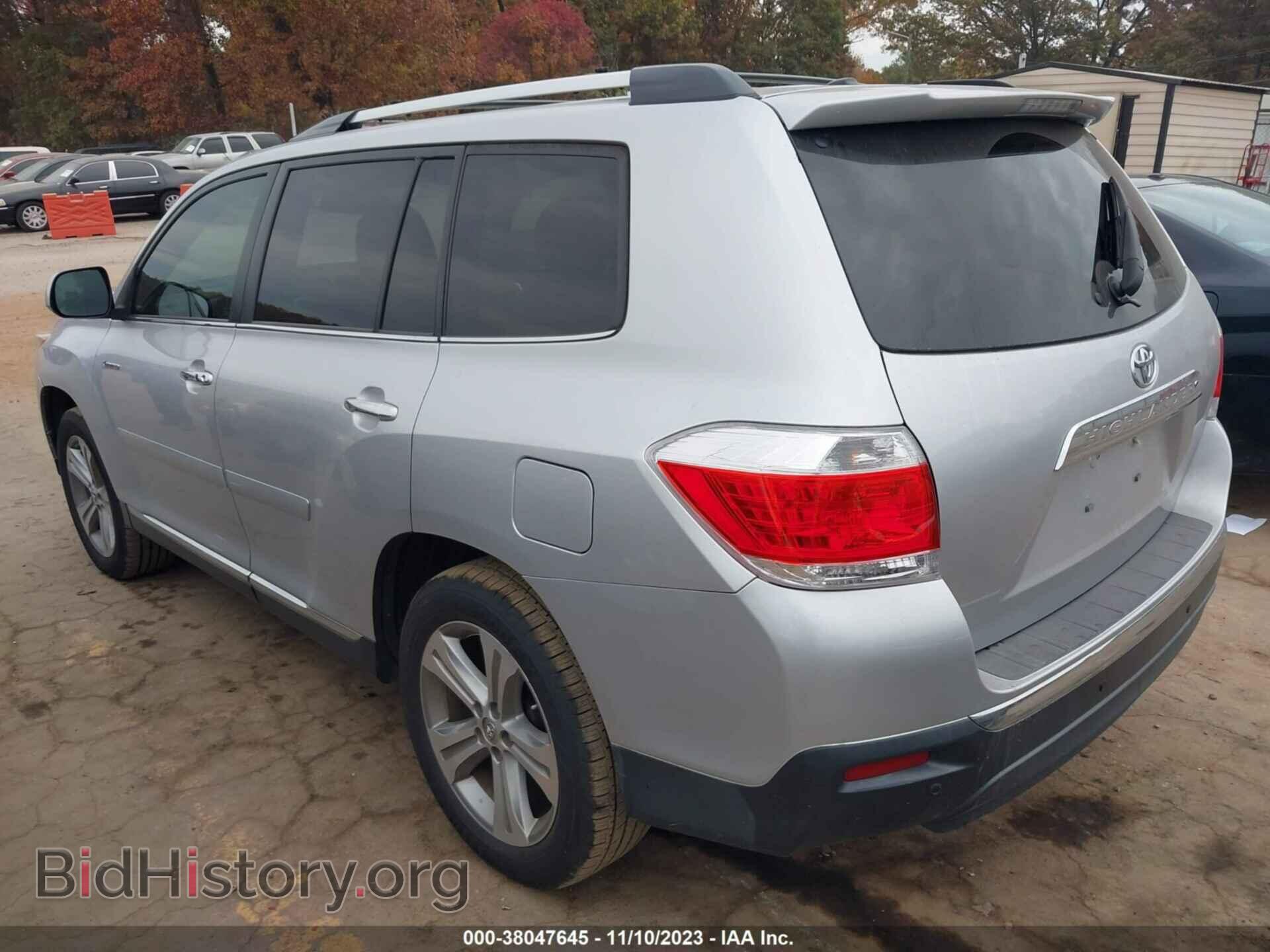 2012 TOYOTA HIGHLANDER - VIN: 5TDYK3EH8CS052829 - Фото 3