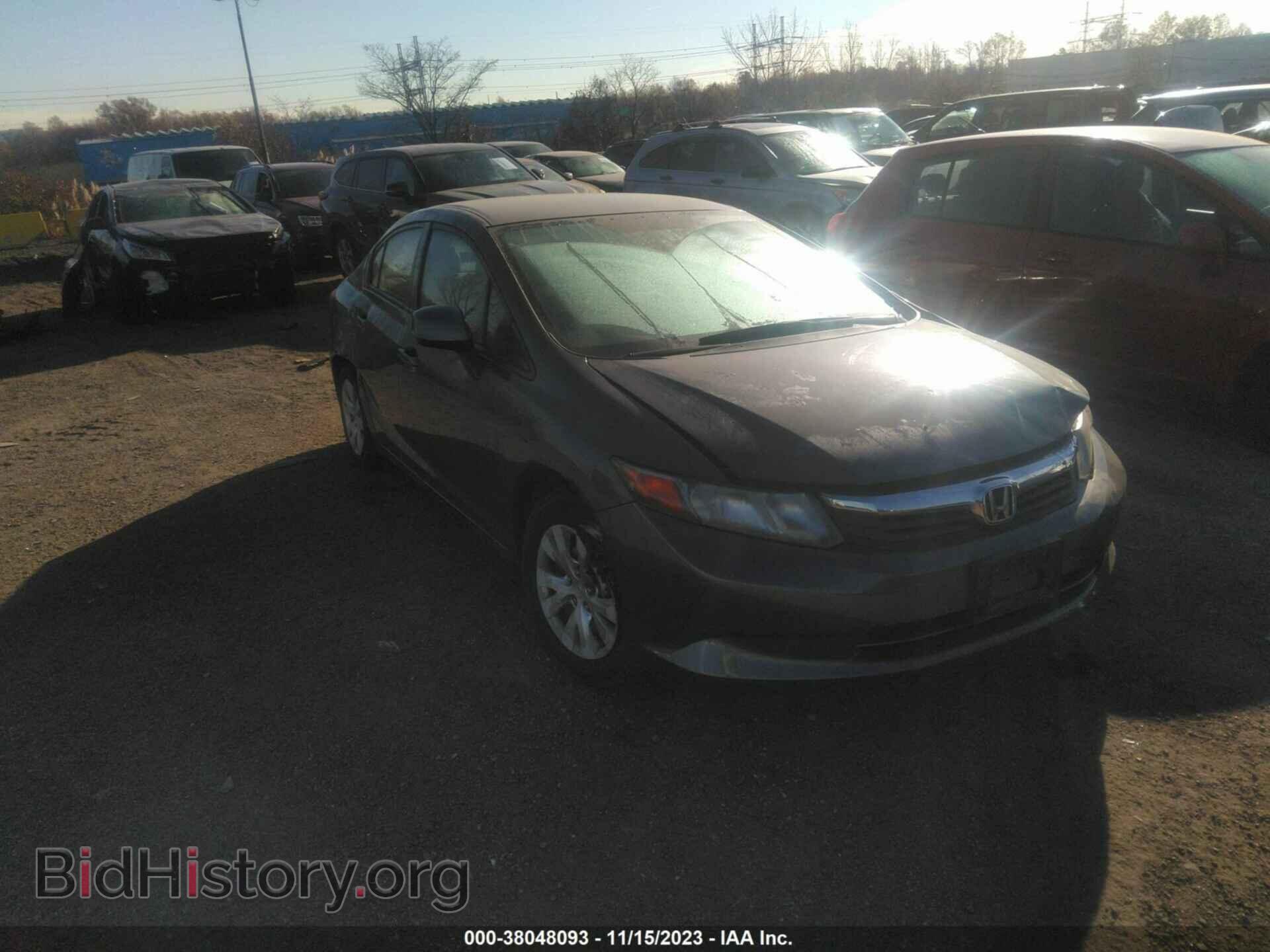 Photo 2HGFB2F51CH332193 - HONDA CIVIC 2012