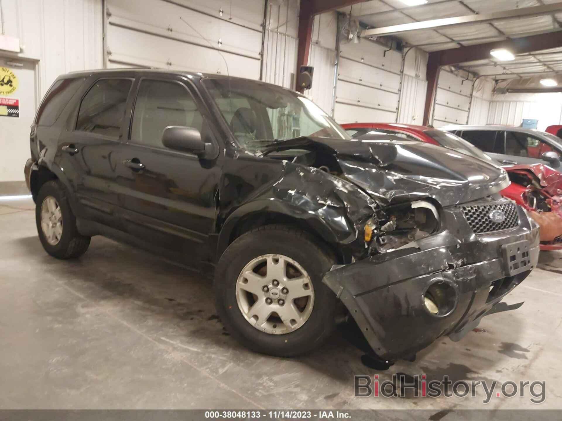 Photo 1FMCU94167KB98263 - FORD ESCAPE 2007