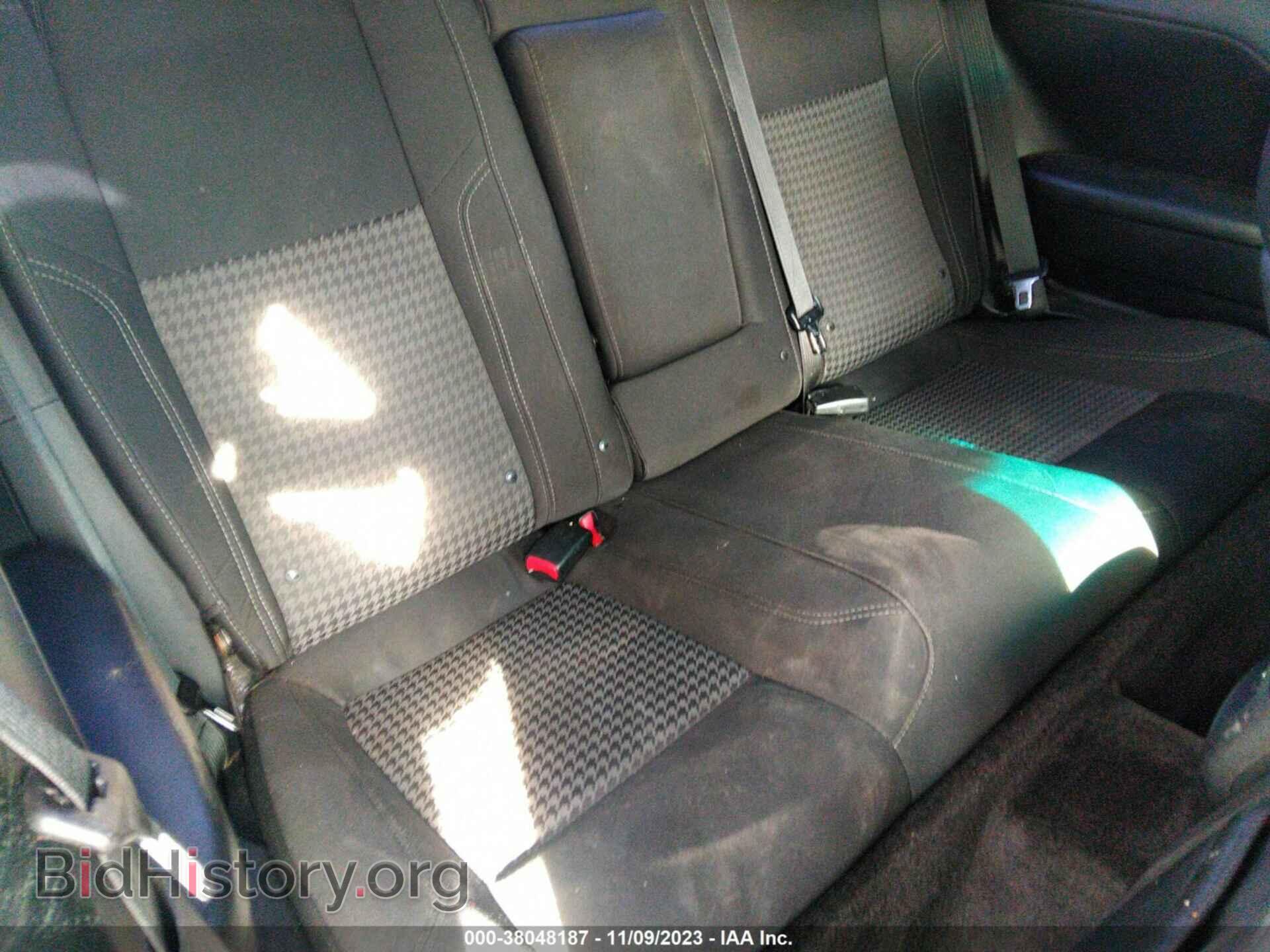 2015 DODGE CHALLENGER - VIN: 2C3CDZAG0FH759256 - Фото 8