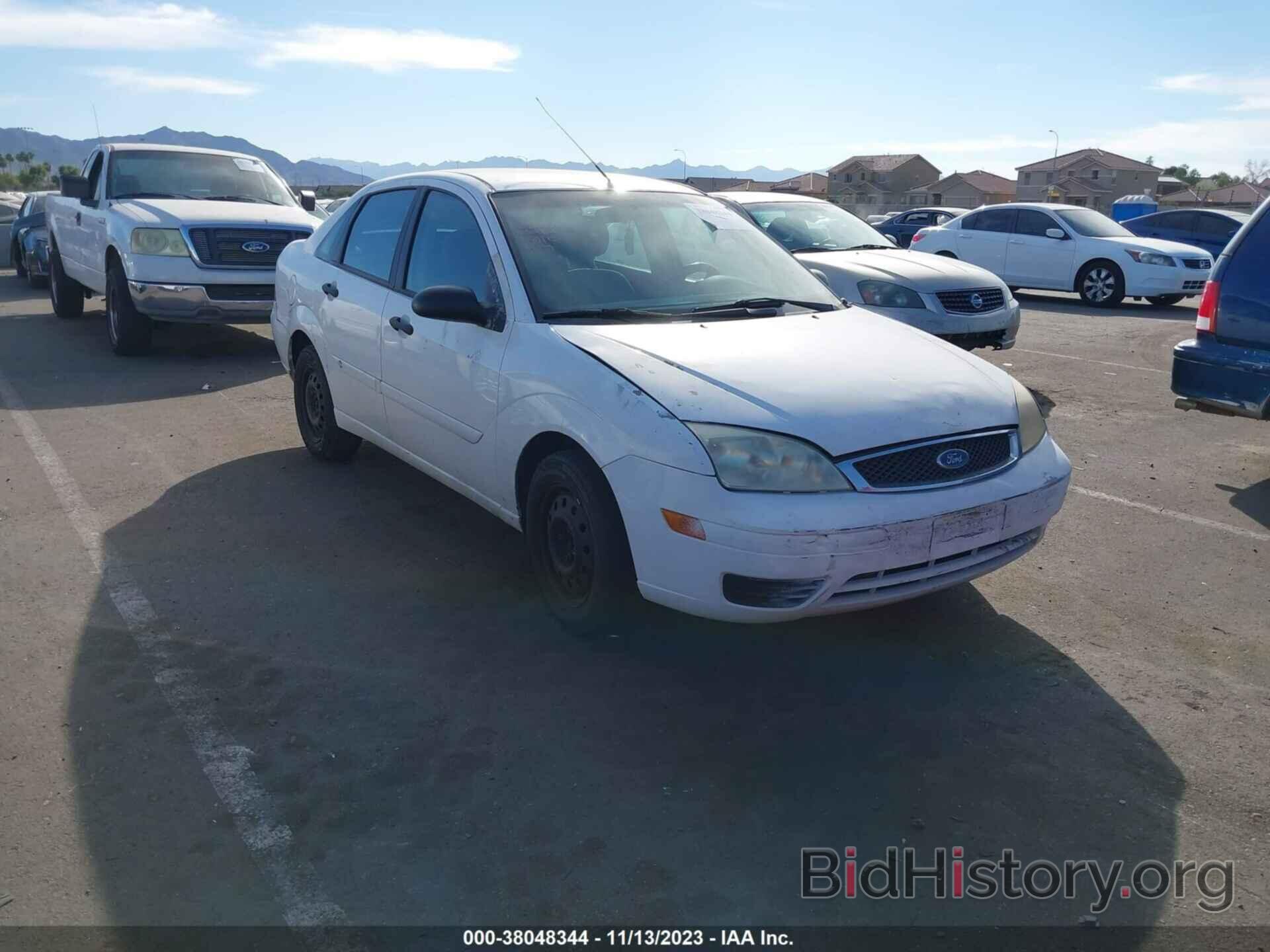 Photo 1FAFP34N06W190195 - FORD FOCUS 2006