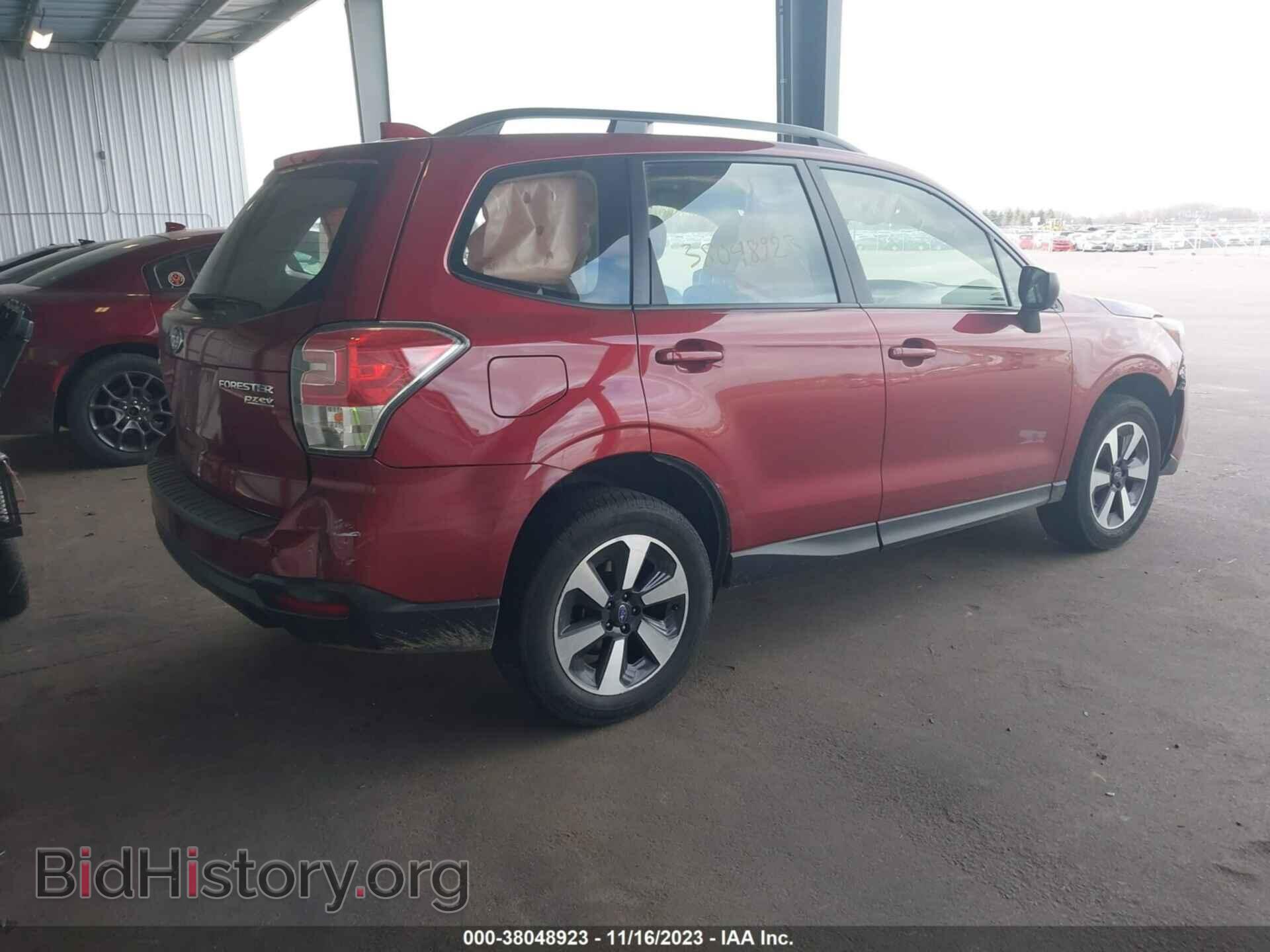2017 SUBARU FORESTER - VIN: JF2SJABC2HH576299 - Фото 4
