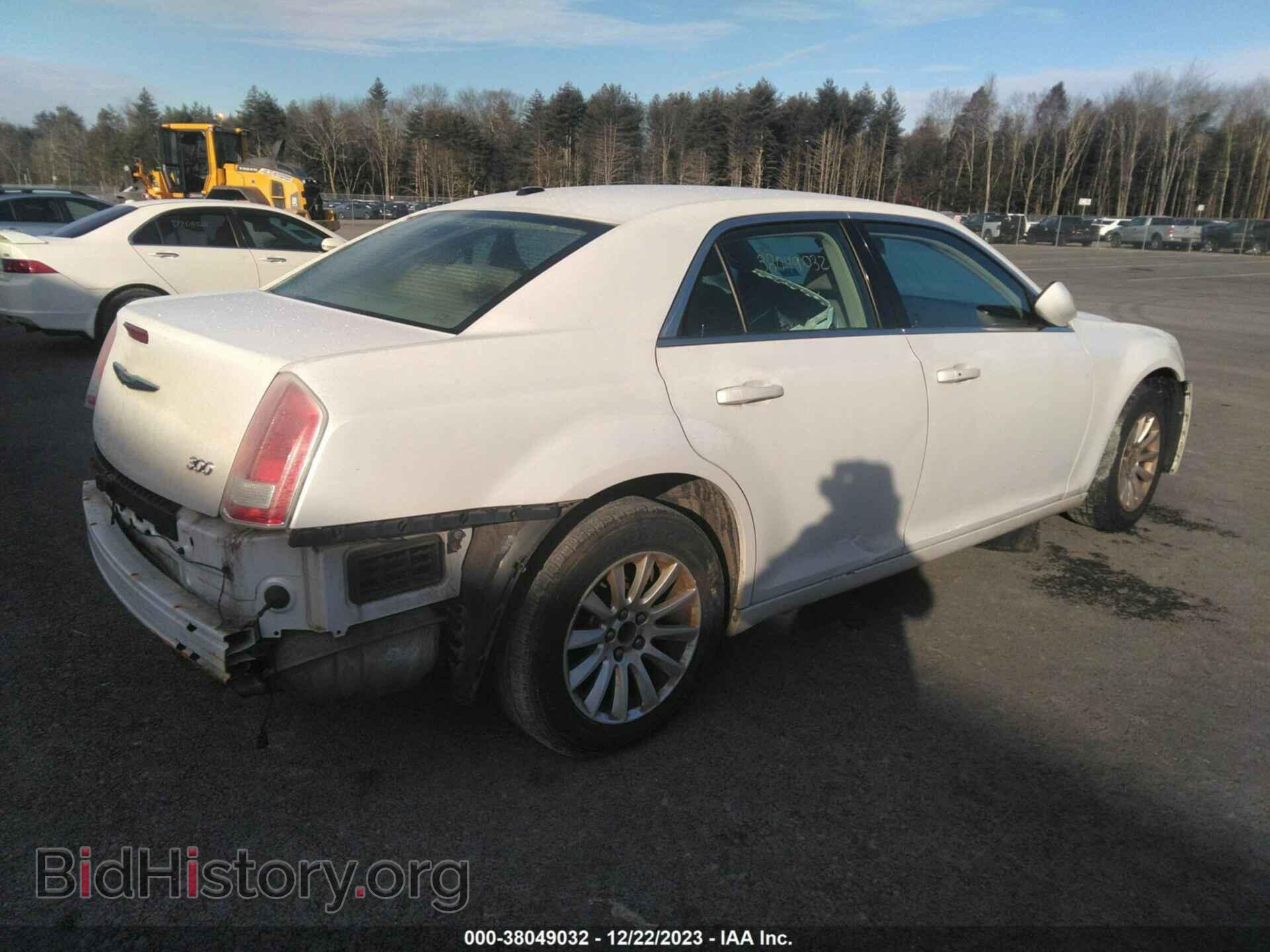 2011 CHRYSLER 300 - VIN: 2C3CA4CG2BH573155 - Photo 4