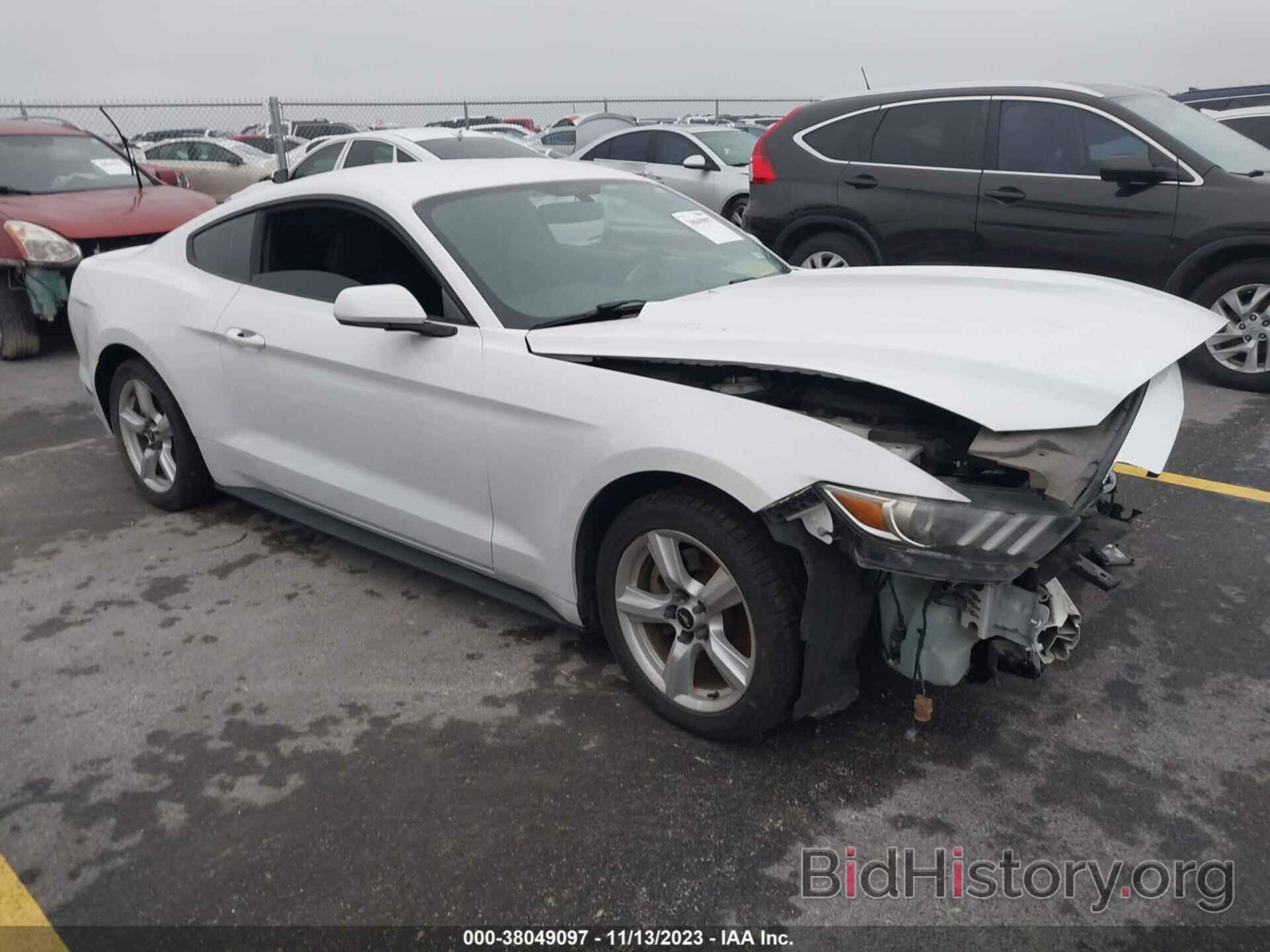 Photo 1FA6P8AM3G5302973 - FORD MUSTANG 2016