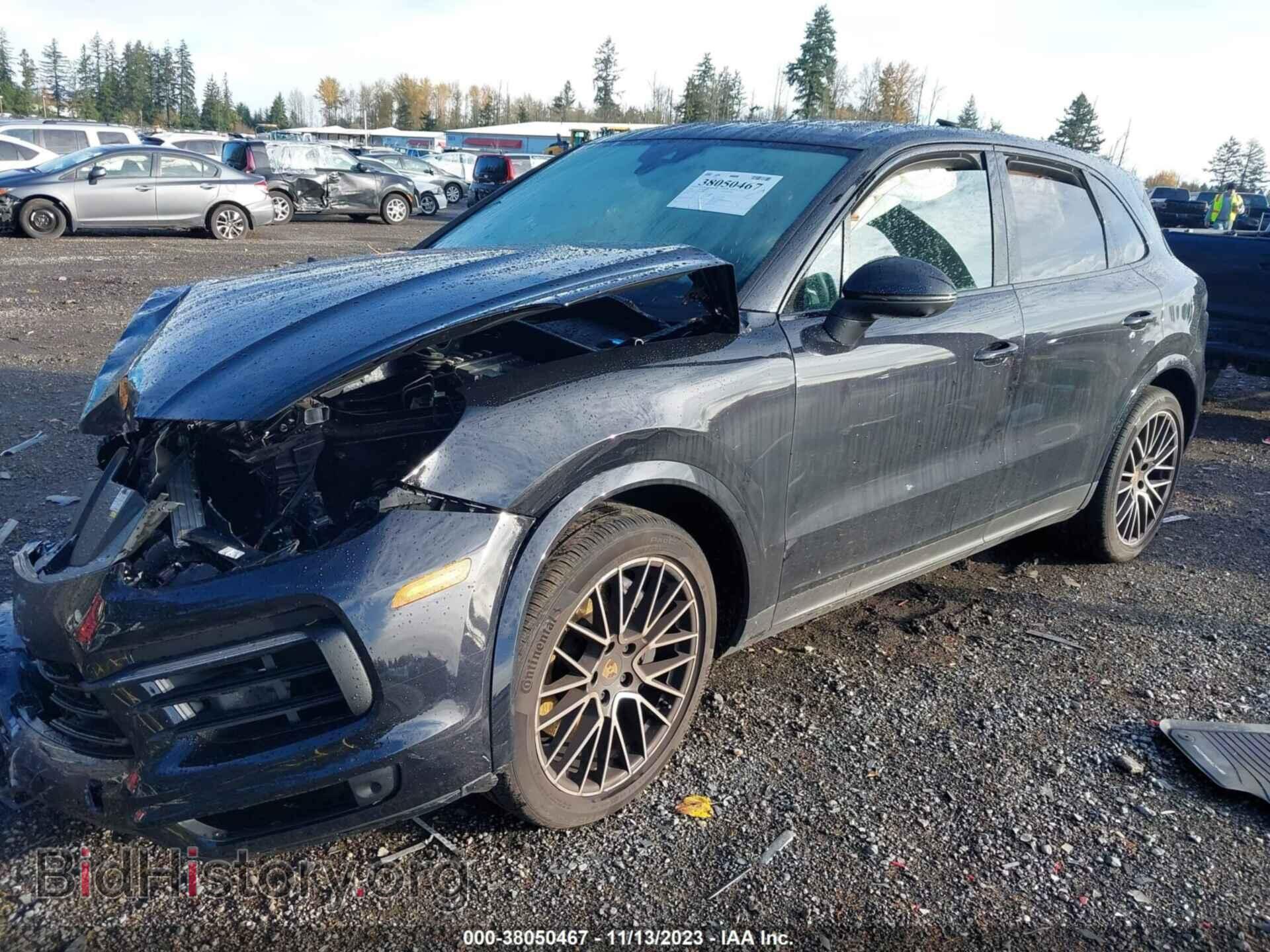2021 PORSCHE CAYENNE - VIN: WP1AA2AY2MDA08387 - Photo 2