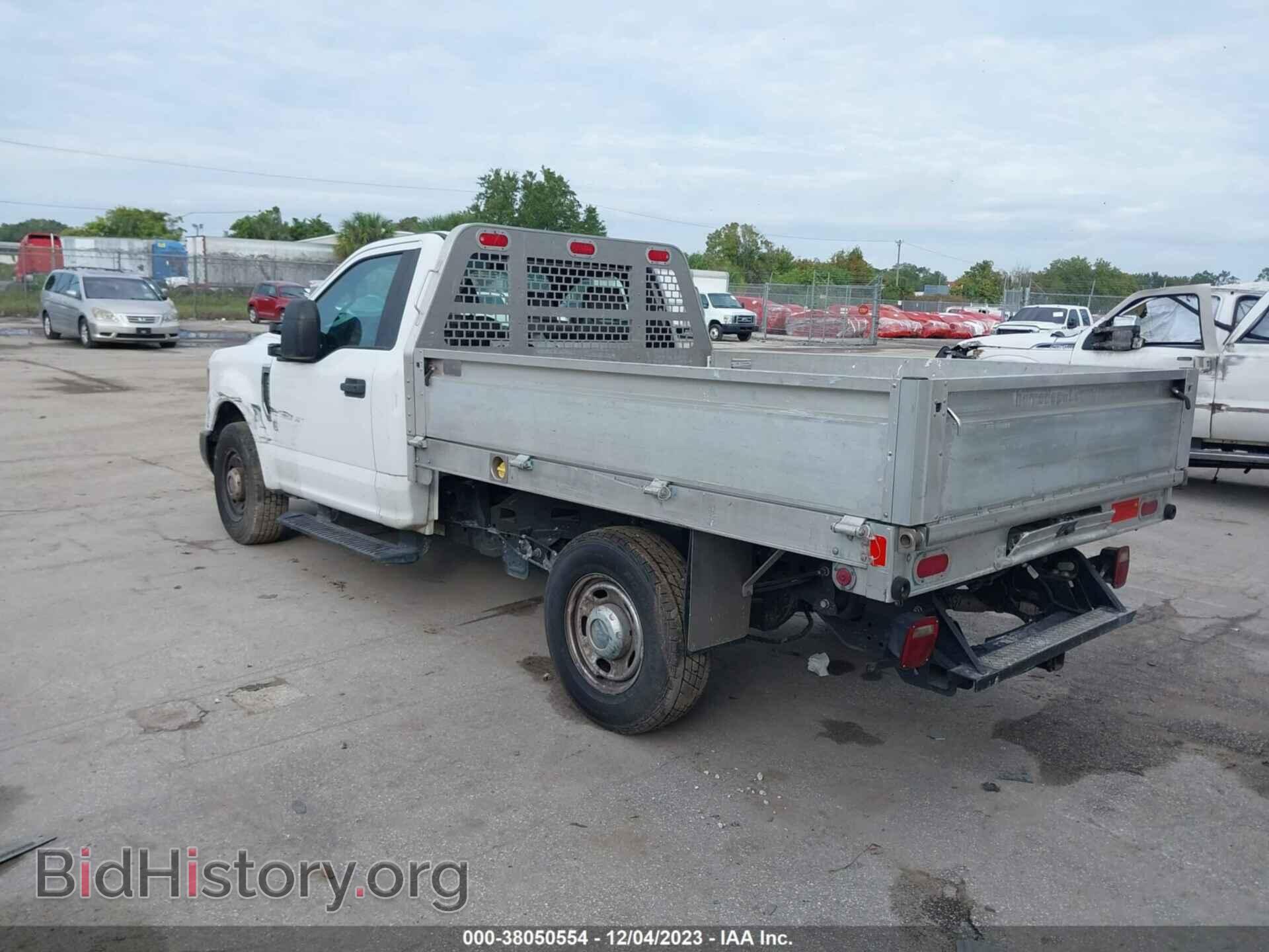 2017 FORD F-250 - VIN: 1FDBF2A67HEC81827 - Фото 3
