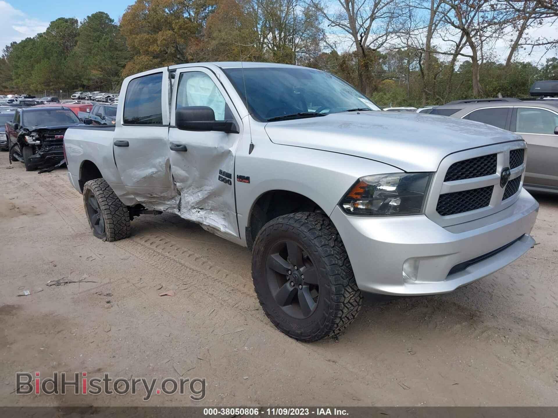 Фотография 1C6RR6KT2JS218977 - RAM 1500 2018
