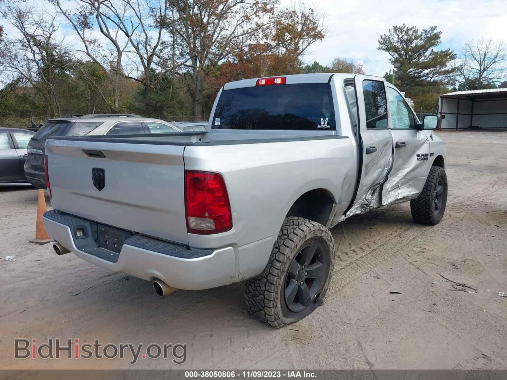 2018 RAM 1500 - VIN: 1C6RR6KT2JS218977 - Фото 4
