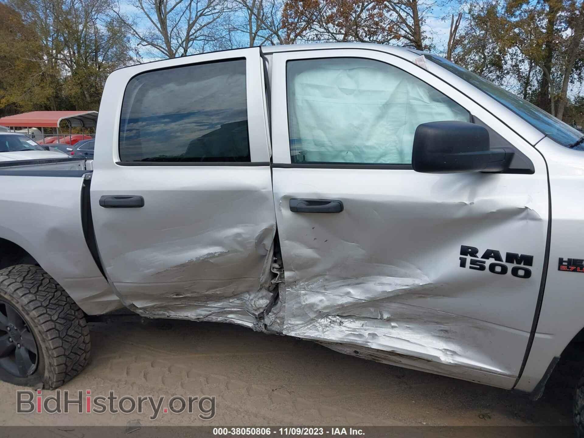 2018 RAM 1500 - VIN: 1C6RR6KT2JS218977 - Фото 6