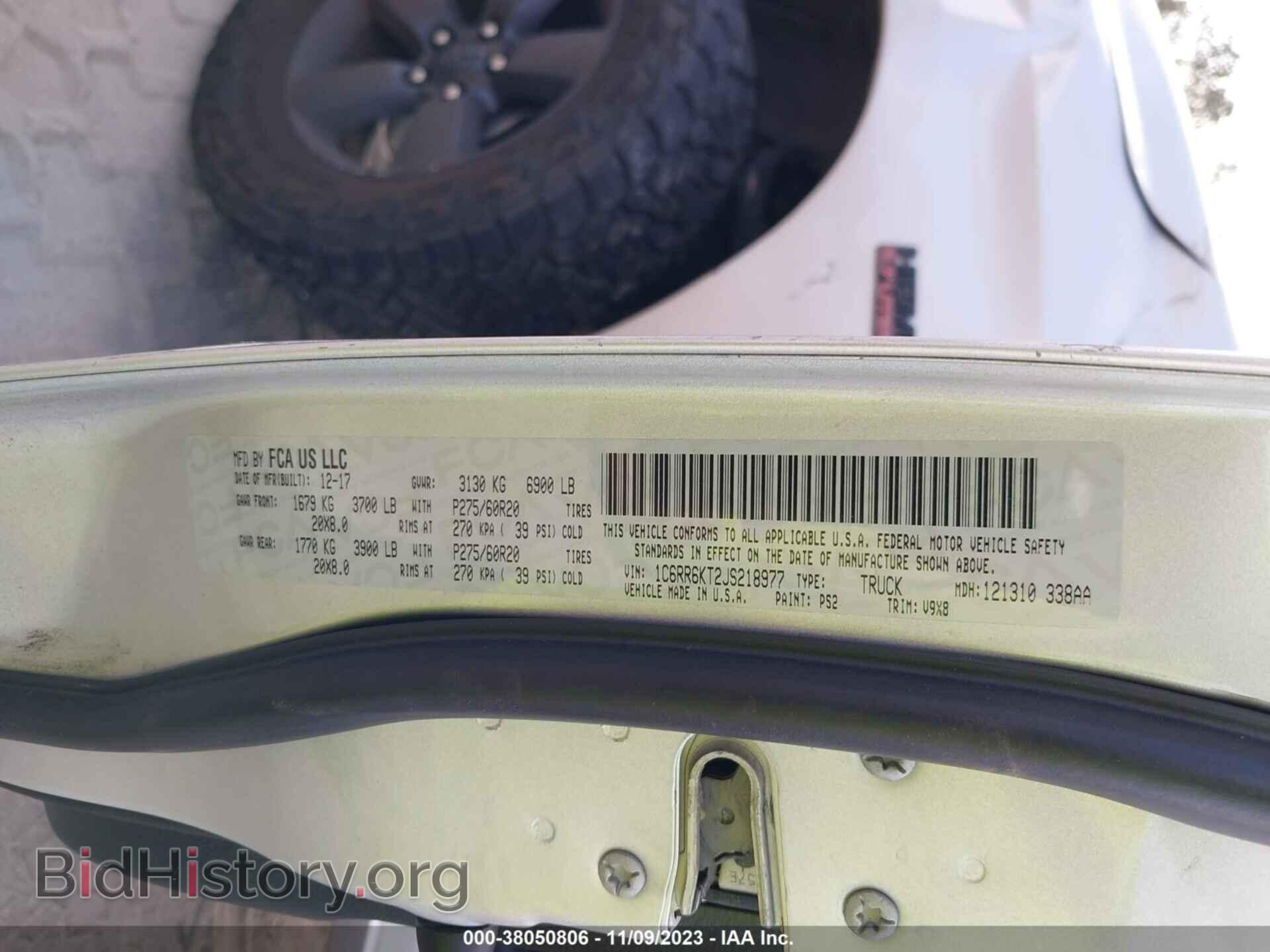 2018 RAM 1500 - VIN: 1C6RR6KT2JS218977 - Фото 9