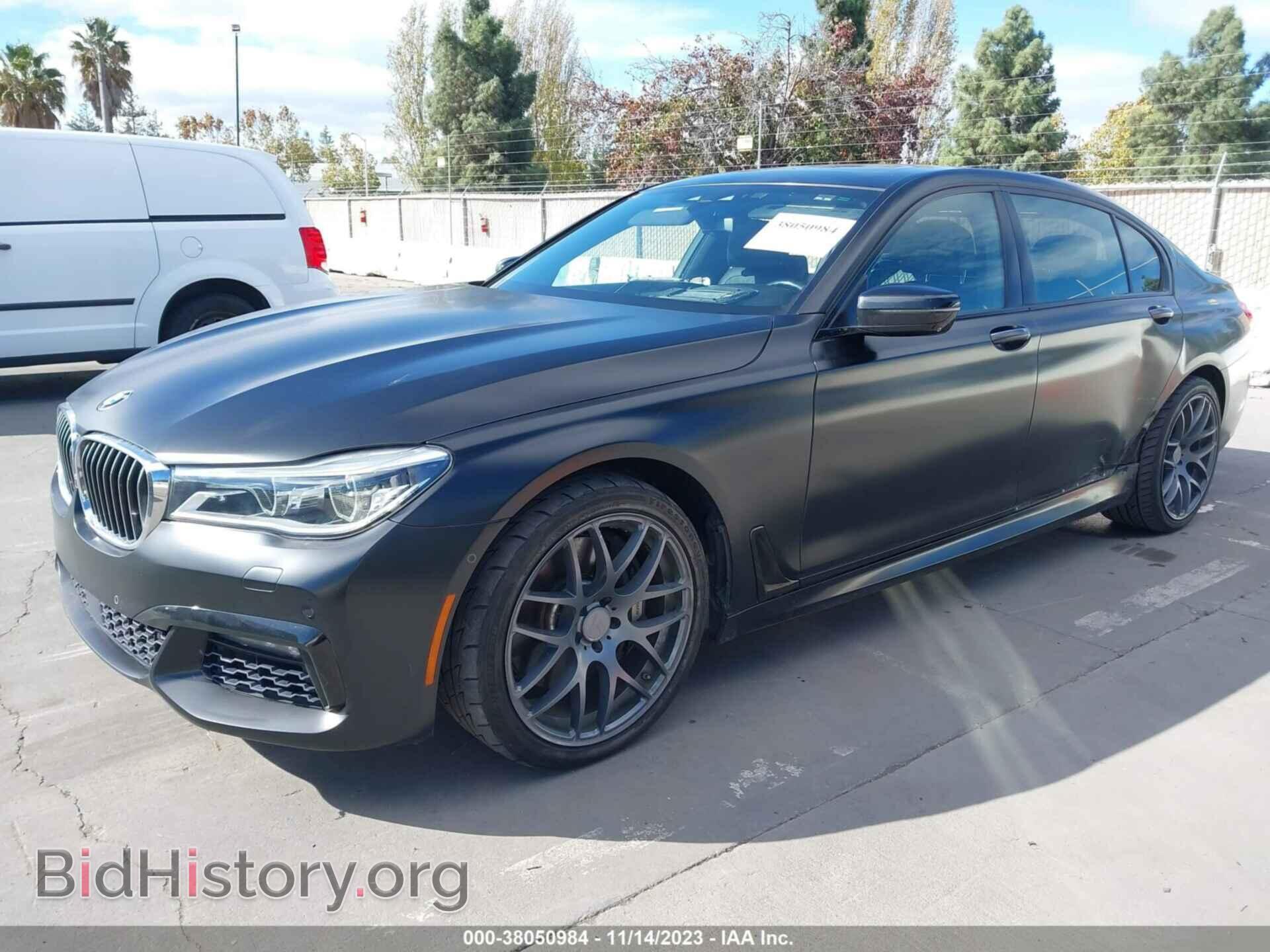 2016 BMW 750I - VIN: WBA7F2C55GG419234 - Фото 2