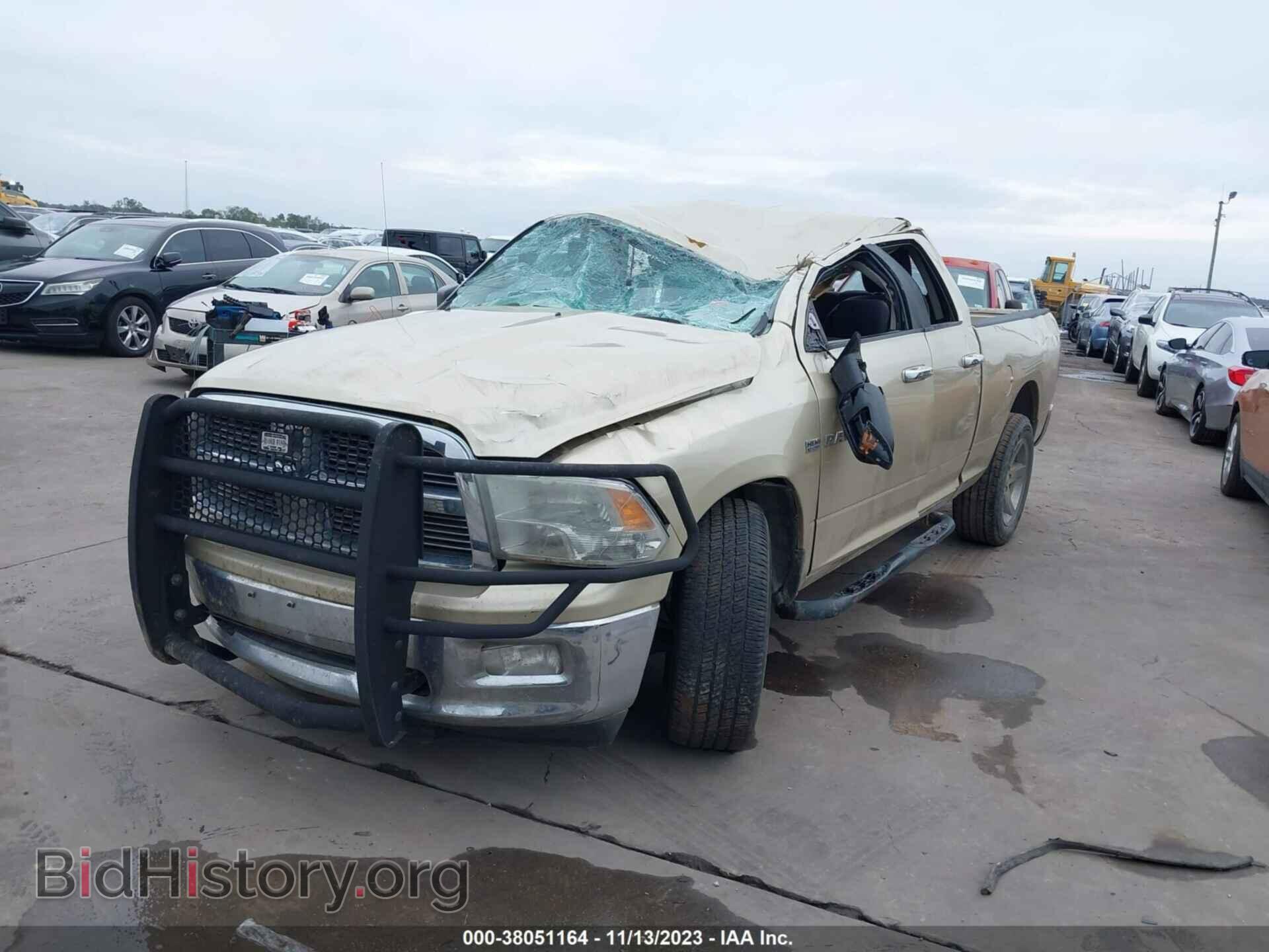 2011 RAM RAM 1500 - VIN: 1D7RB1GT2BS670640 - Фото 2