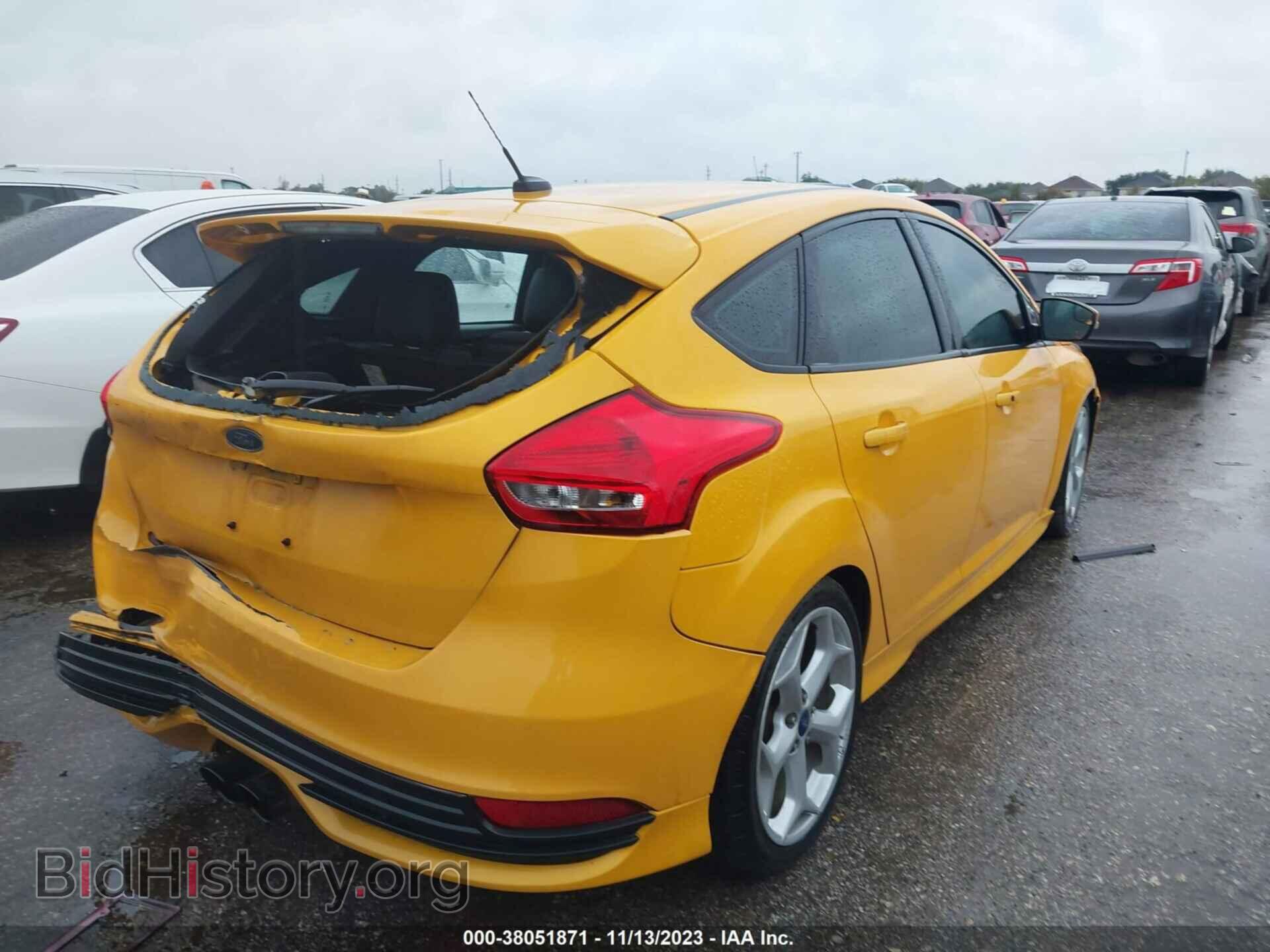 2016 FORD FOCUS ST - VIN: 1FADP3L97GL335392 - Фото 4