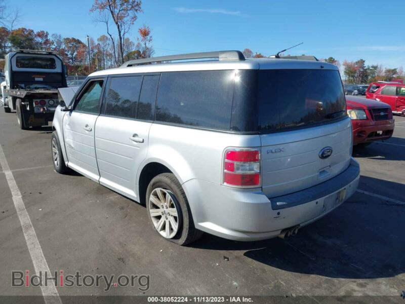2011 Ford FLEX (VIN 2FMGK5BC2BBD26246) — фото 3 из 11
