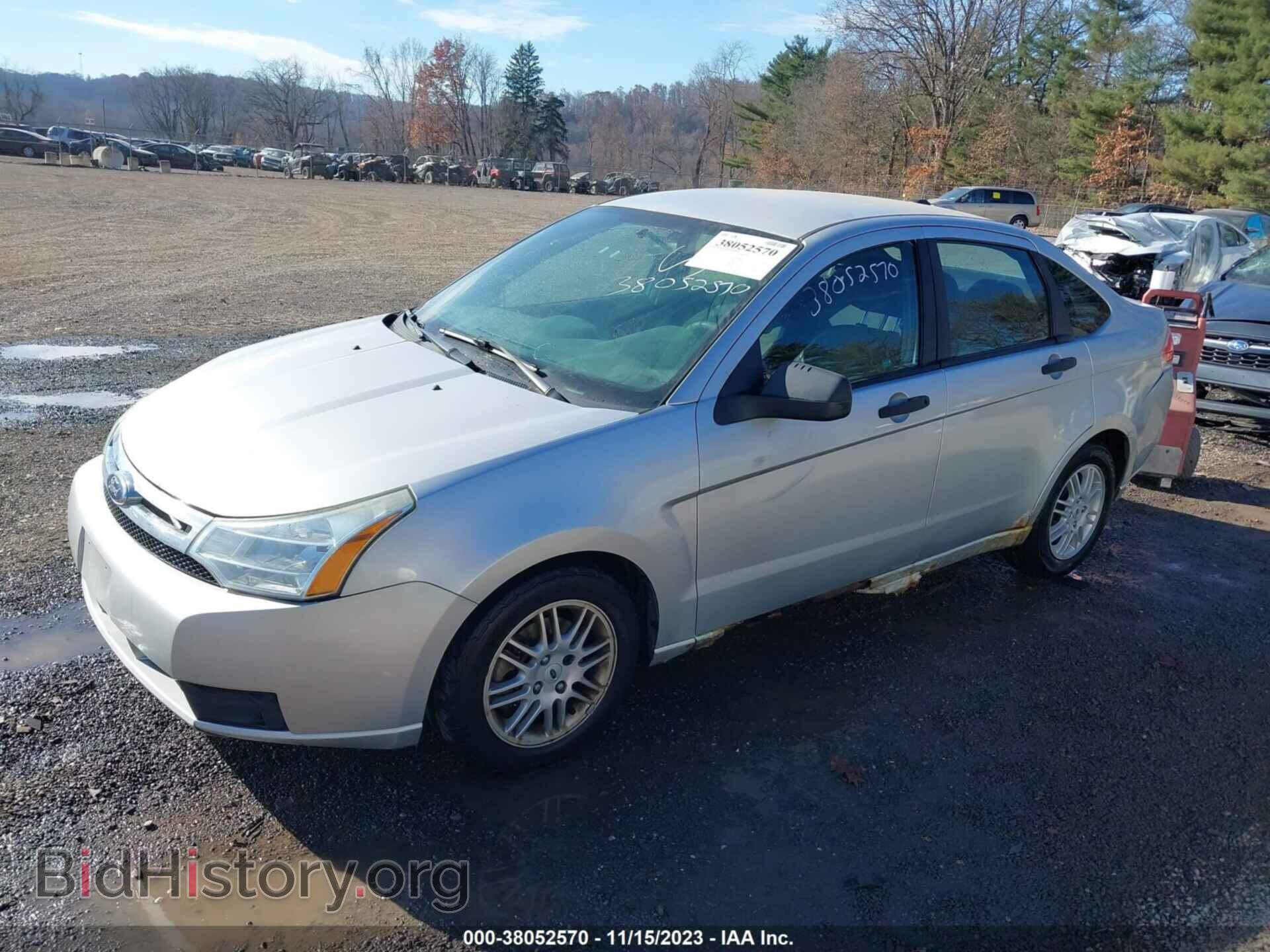 2011 FORD FOCUS - VIN: 1FAHP3FN3BW162231 - Фото 2