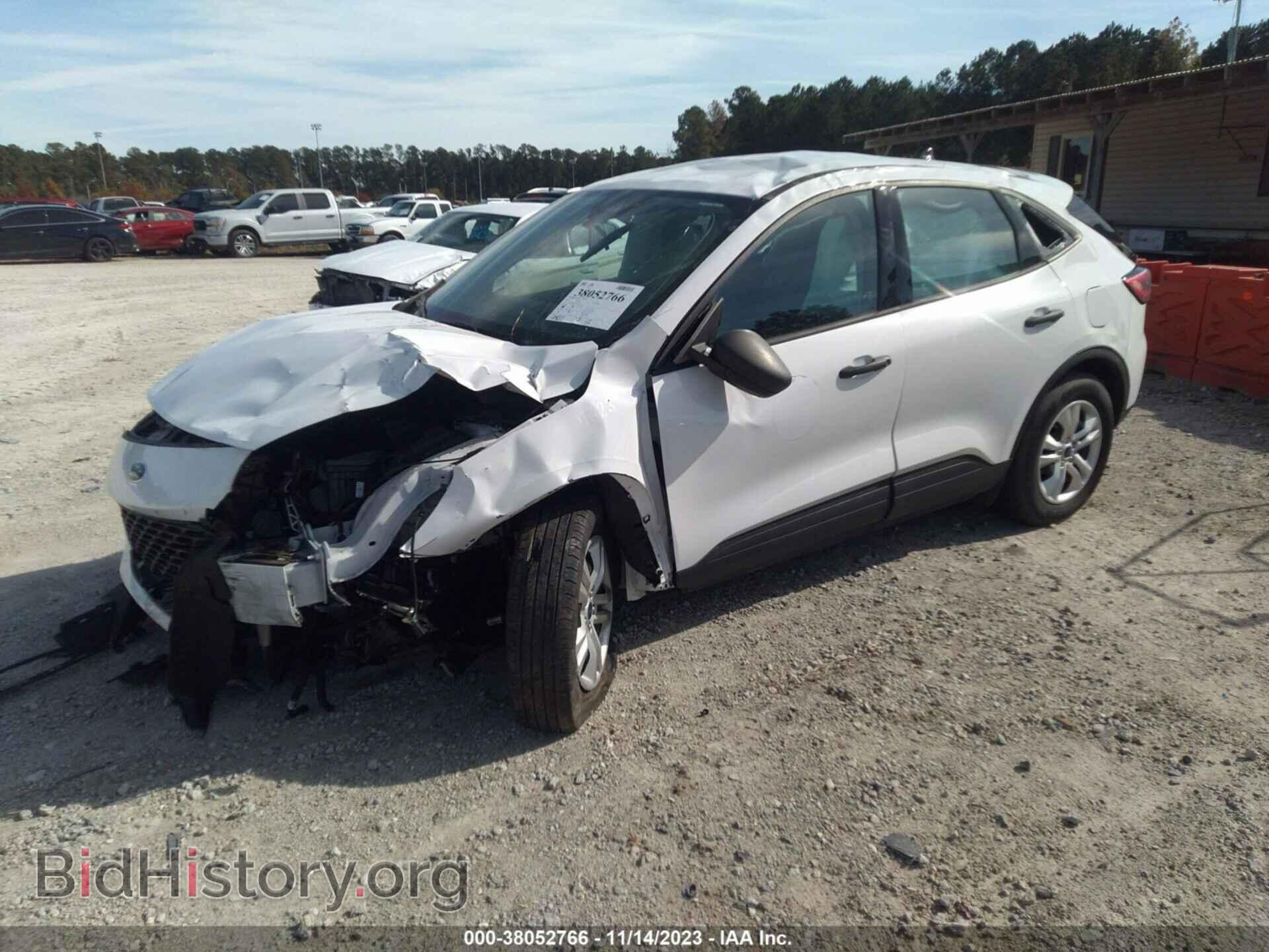 2020 FORD ESCAPE - VIN: 1FMCU9F67LUA81900 - Photo 2