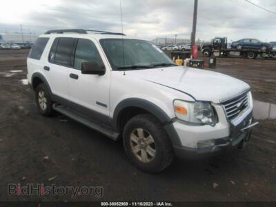 2006 Ford EXPLORER XLT, белый — VIN 1FMEU73E46UB33593, IAAI