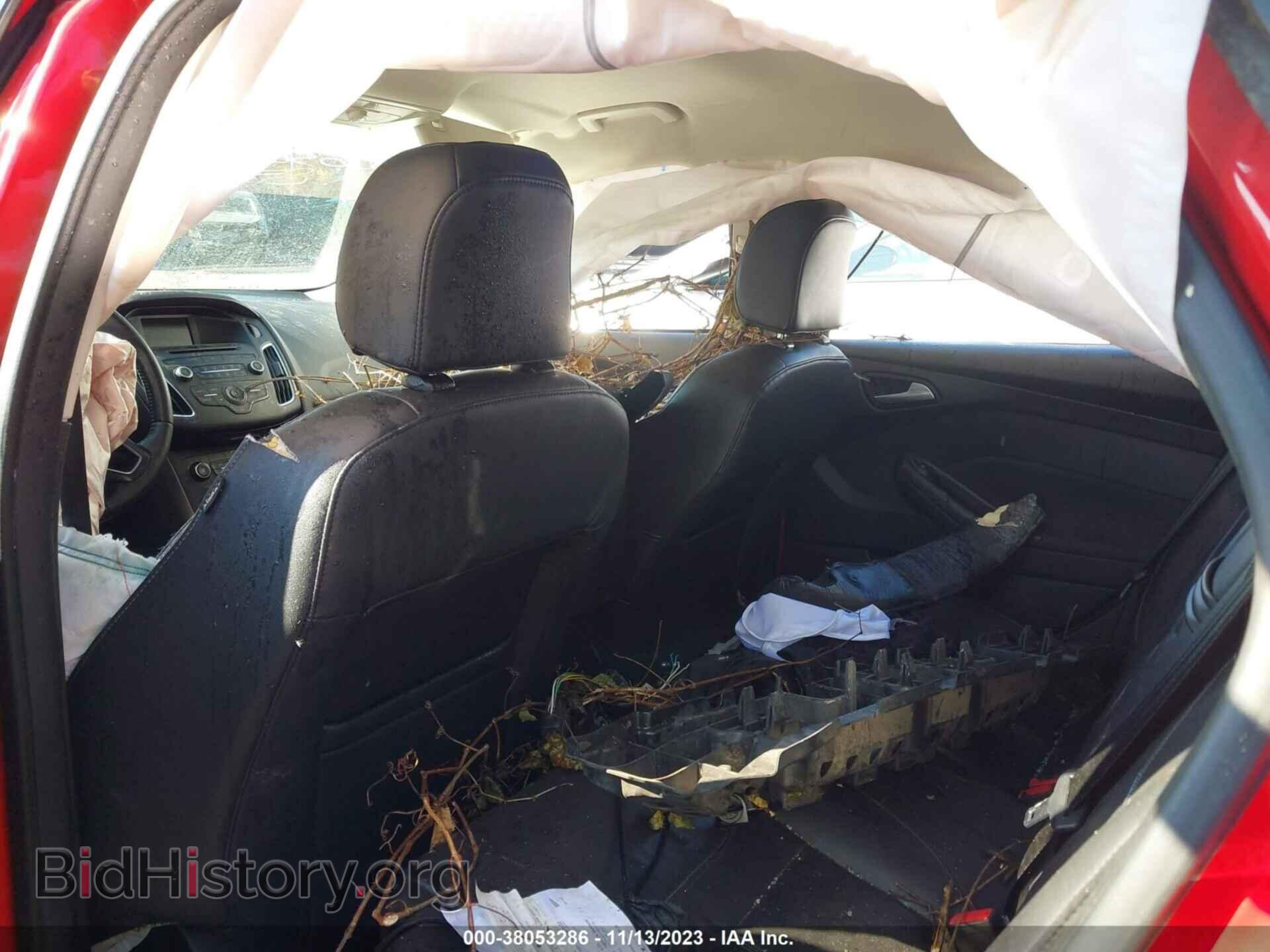 2016 FORD FOCUS - VIN: 1FADP3F2XGL332808 - Photo 8