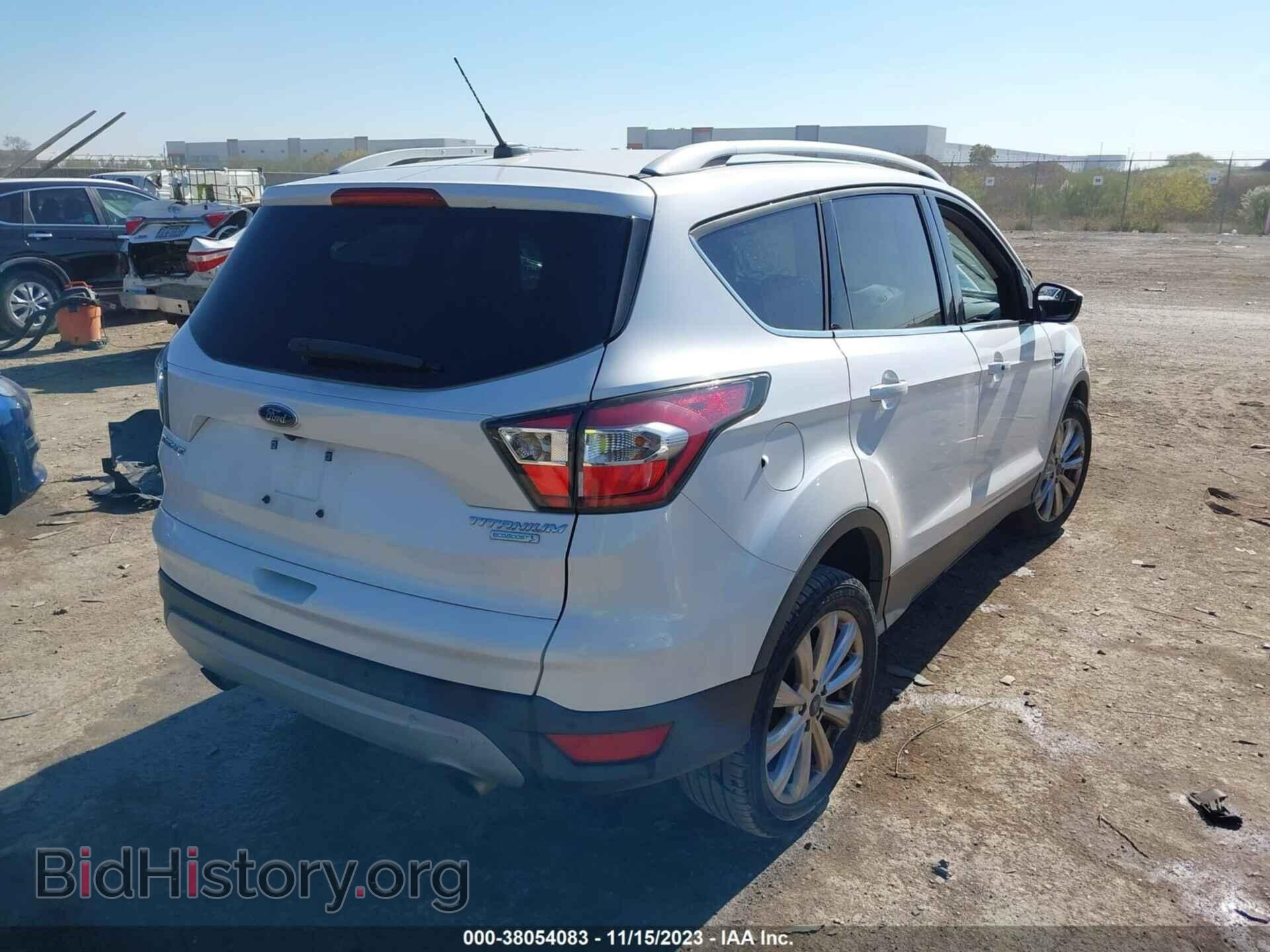 2017 FORD ESCAPE - VIN: 1FMCU0JD5HUB15213 - Photo 4