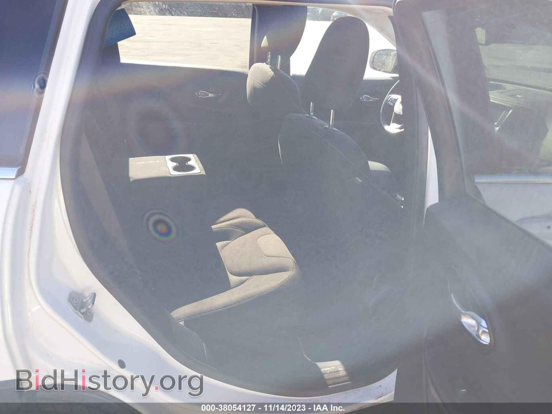 2015 JEEP CHEROKEE - VIN: 1C4PJMCB3FW777097 - Фото 8