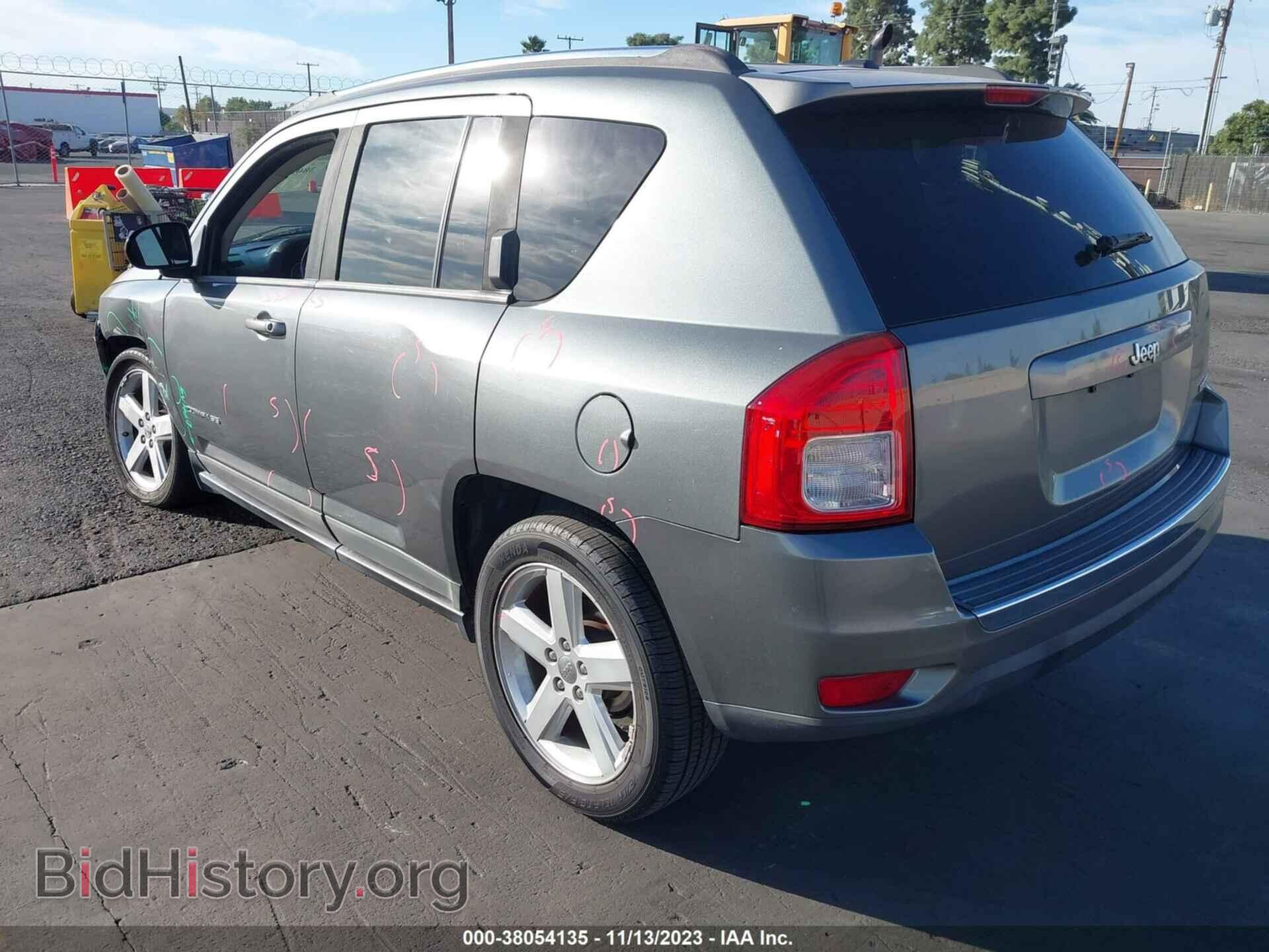 2011 JEEP COMPASS - VIN: 1J4NT5FB3BD195598 - Фото 3