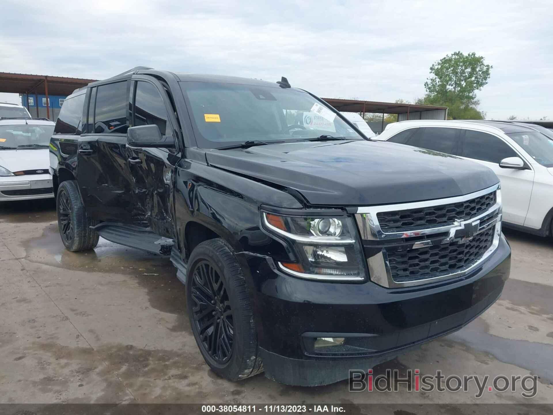 Фотография 1GNSKHKCXKR185575 - CHEVROLET SUBURBAN 2019