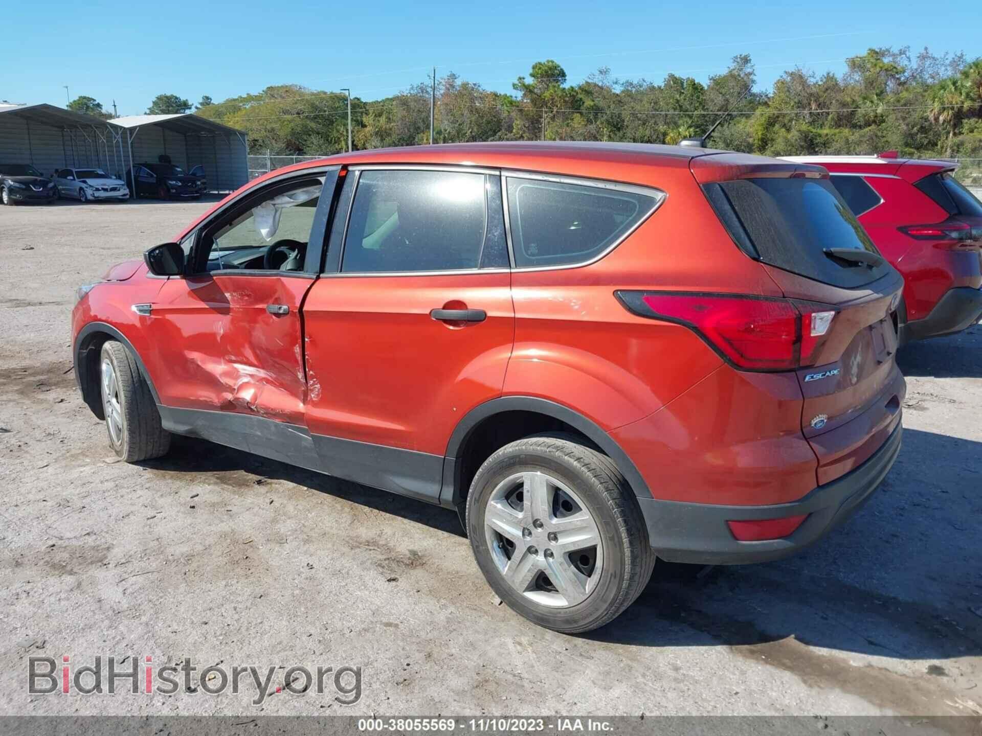 2019 FORD ESCAPE - VIN: 1FMCU0F73KUB47720 - Фото 3
