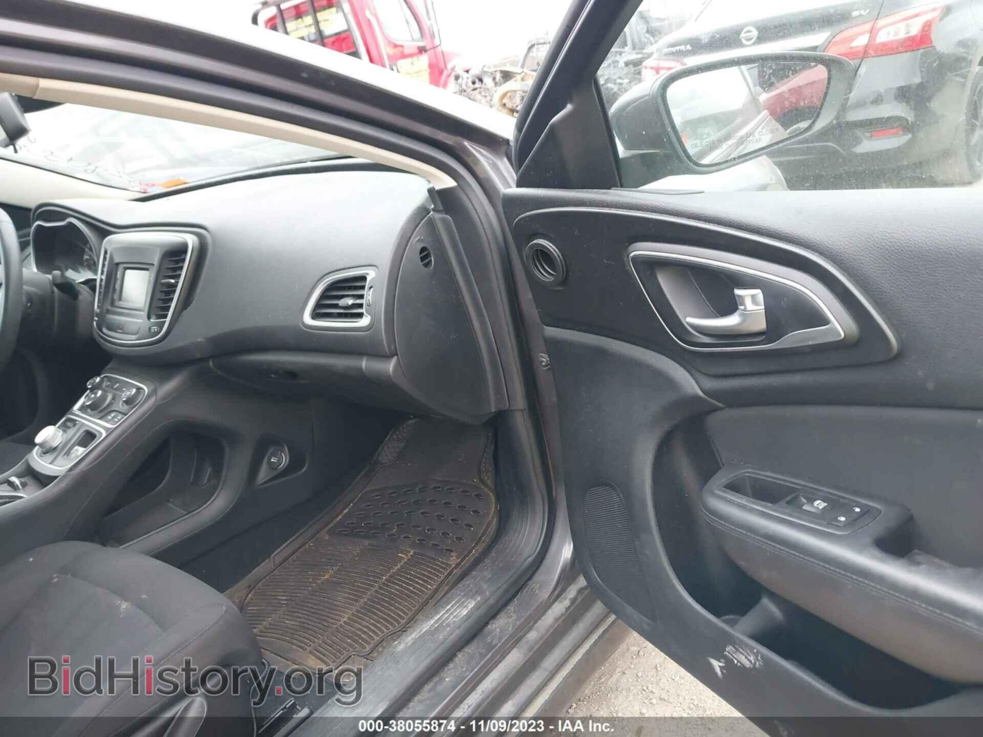 2015 CHRYSLER 200 - VIN: 1C3CCCAB5FN684484 - Фото 5