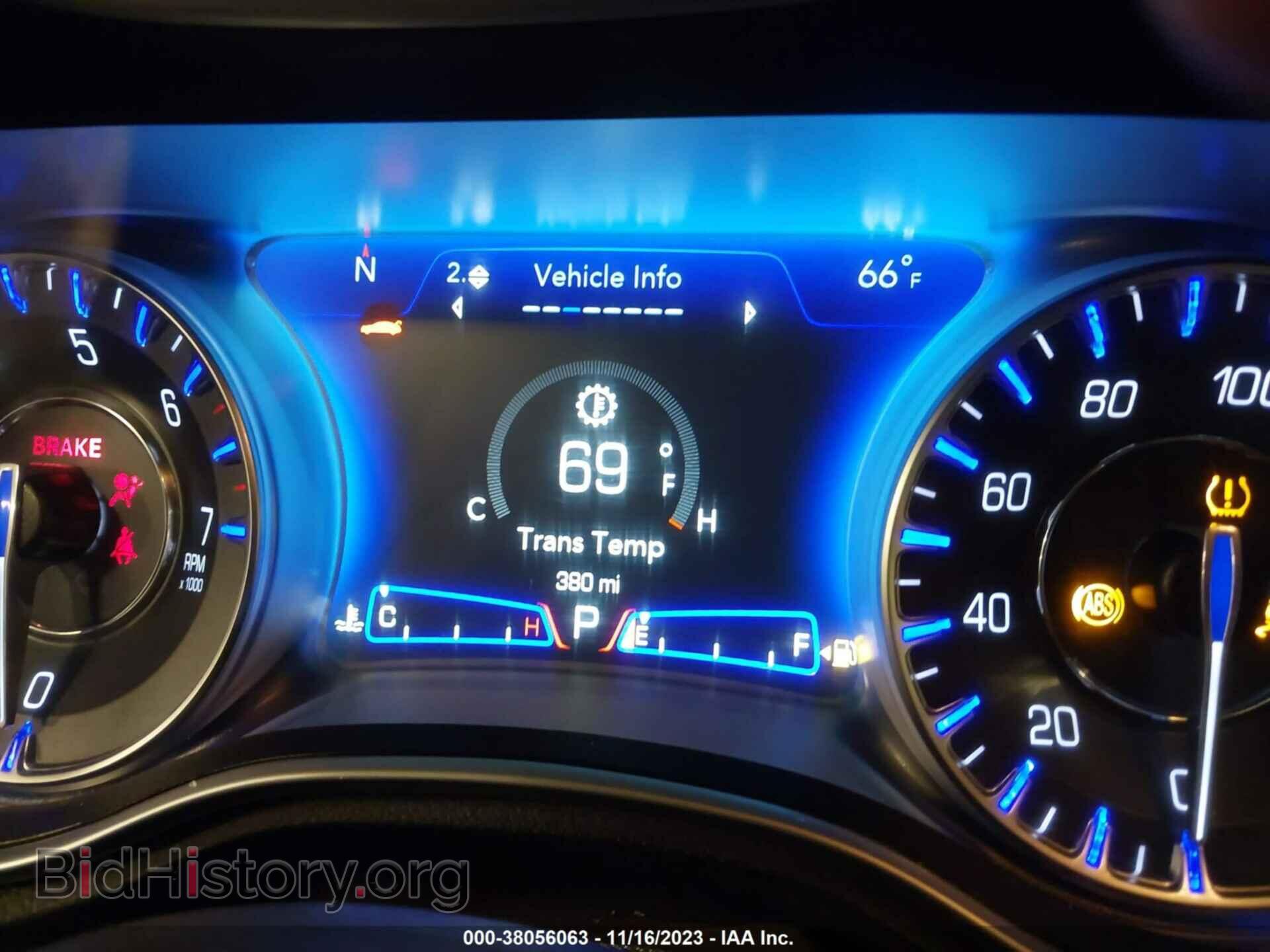 2023 CHRYSLER 300 - VIN: 2C3CCASG6PH549023 - Фото 7