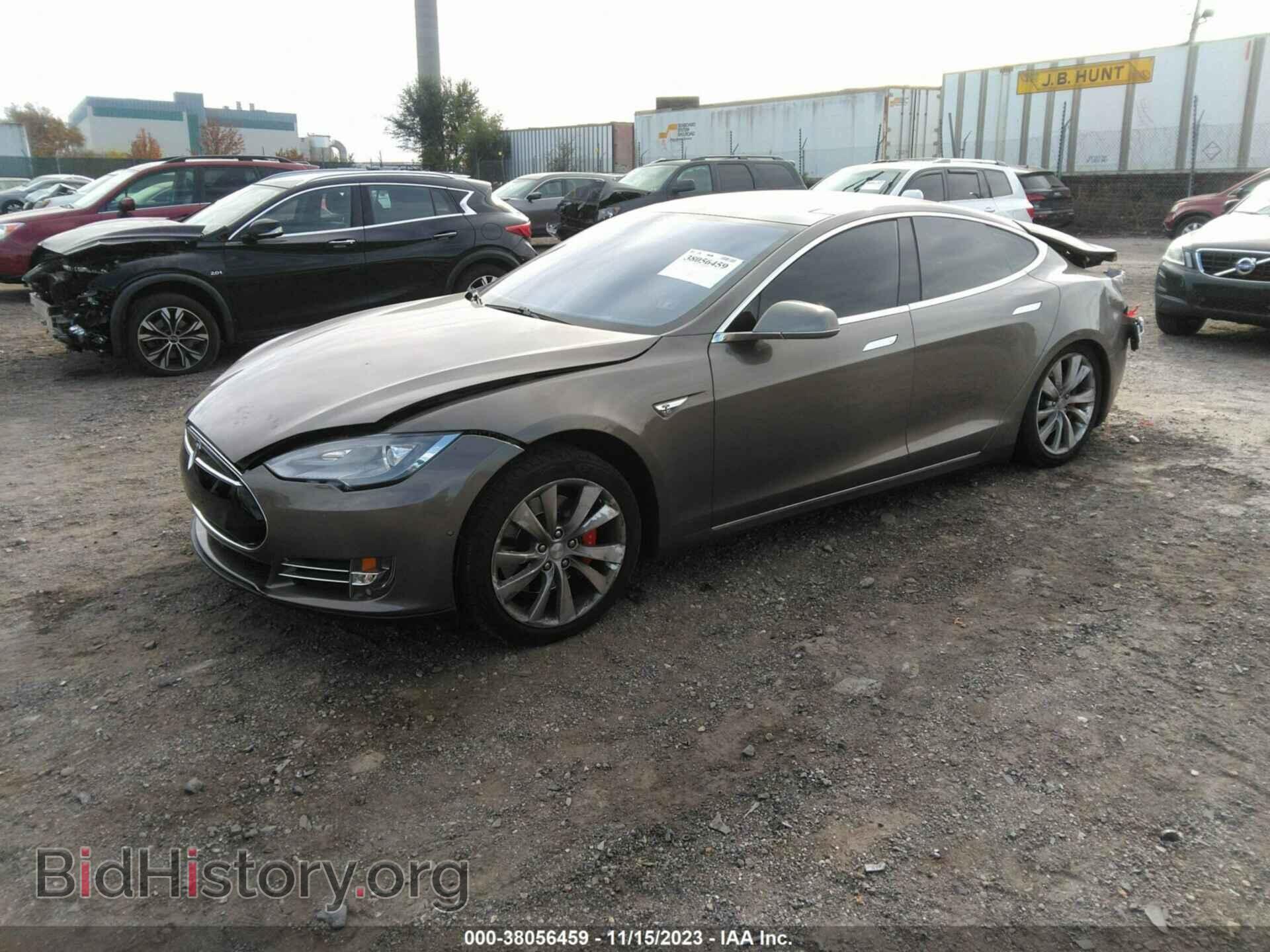 2015 TESLA MODEL S - VIN: 5YJSA1H40FF089470 - Фото 2