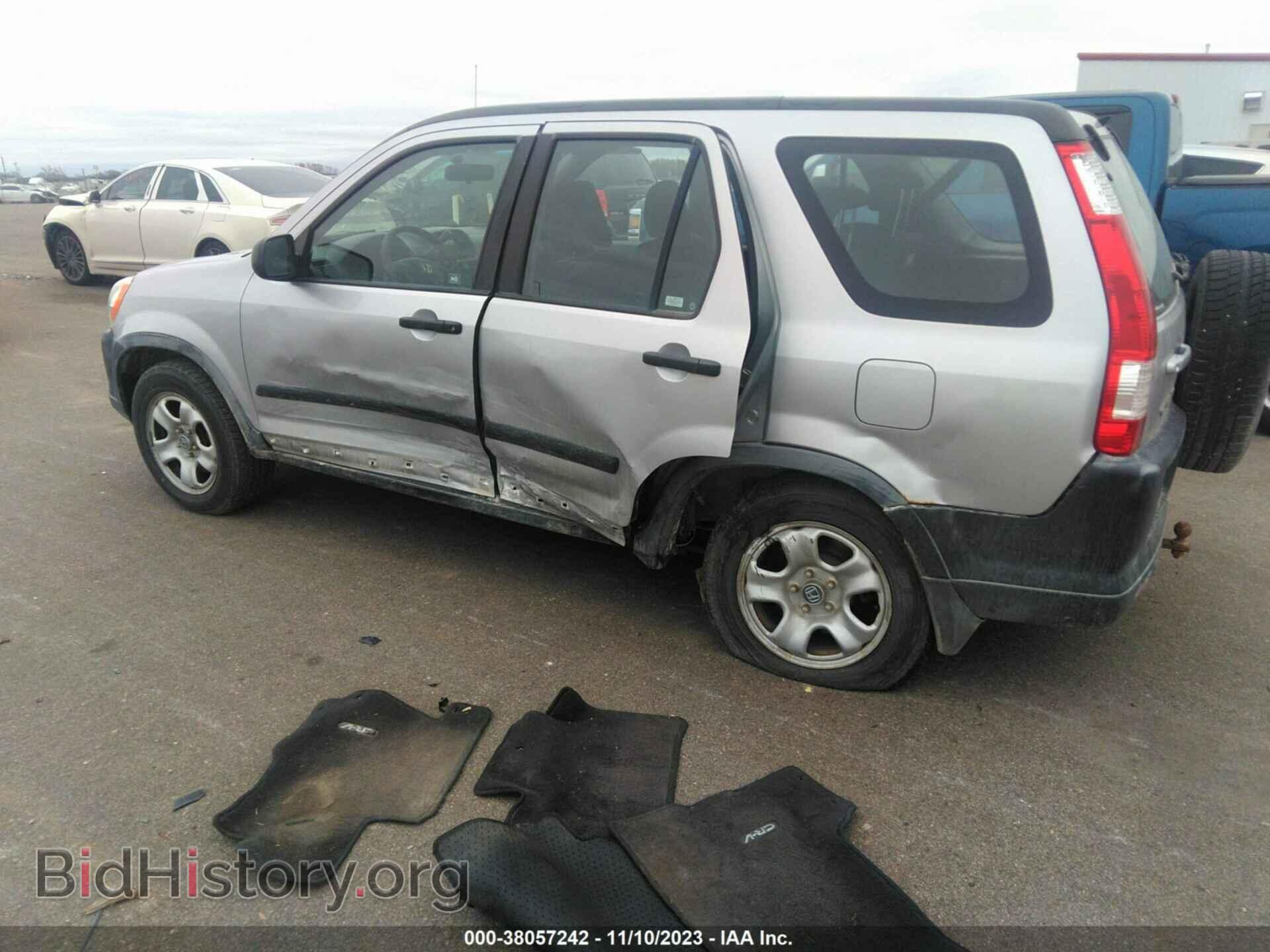 2005 HONDA CR-V - VIN: JHLRD78555C051152 - Фото 3