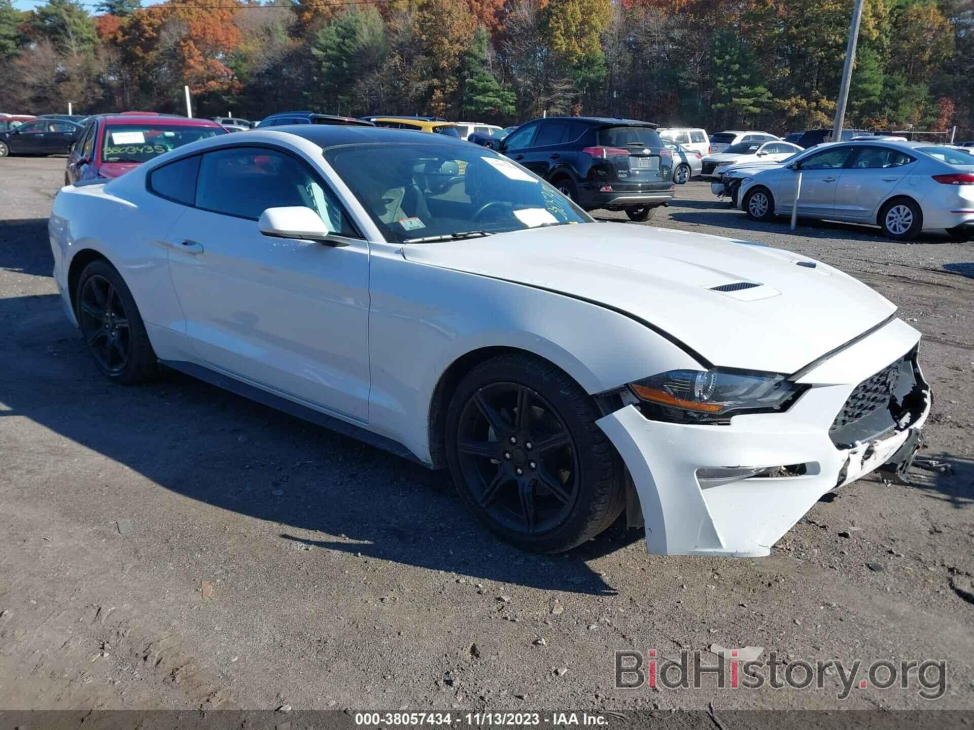 Photo 1FA6P8TH9L5153060 - FORD MUSTANG 2020