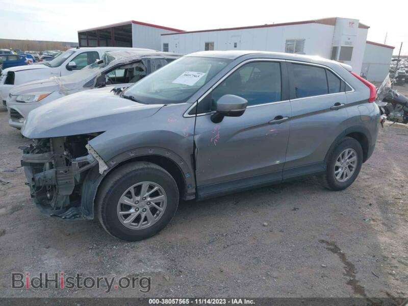 2019 Mitsubishi ECLIPSE CROSS (VIN JA4AT3AAXKZ034007) — photo 2 of 17