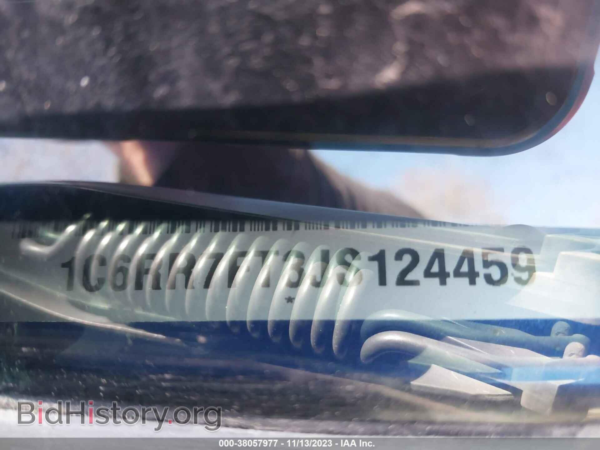 2018 RAM 1500 - VIN: 1C6RR7FT3JS124459 - Фото 9