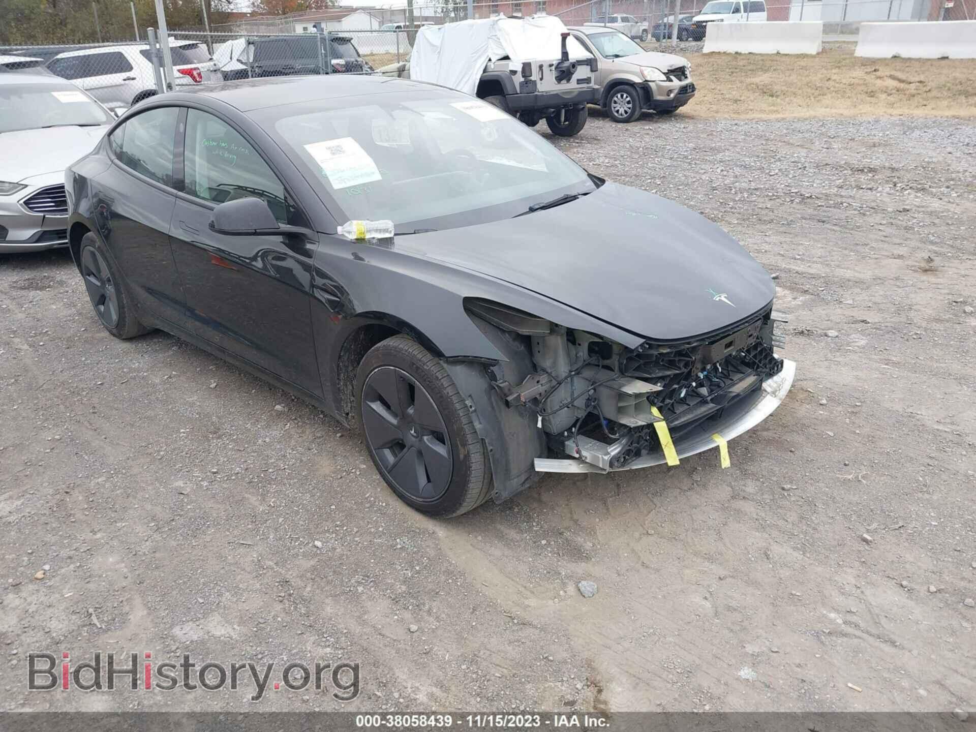 Фотография 5YJ3E1EB6NF262354 - TESLA MODEL 3 2022