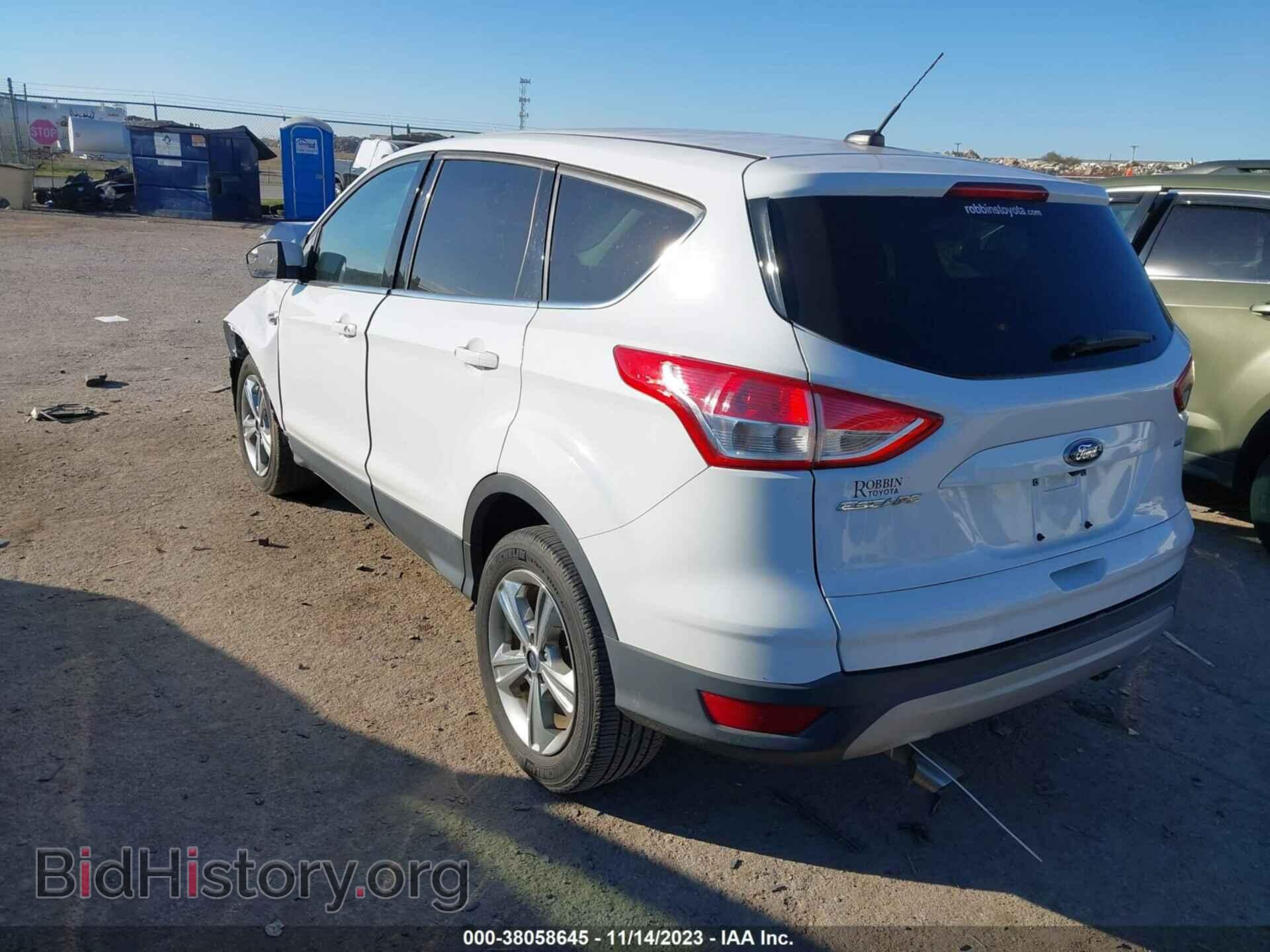 2016 FORD ESCAPE - VIN: 1FMCU0G78GUB71047 - Фото 3