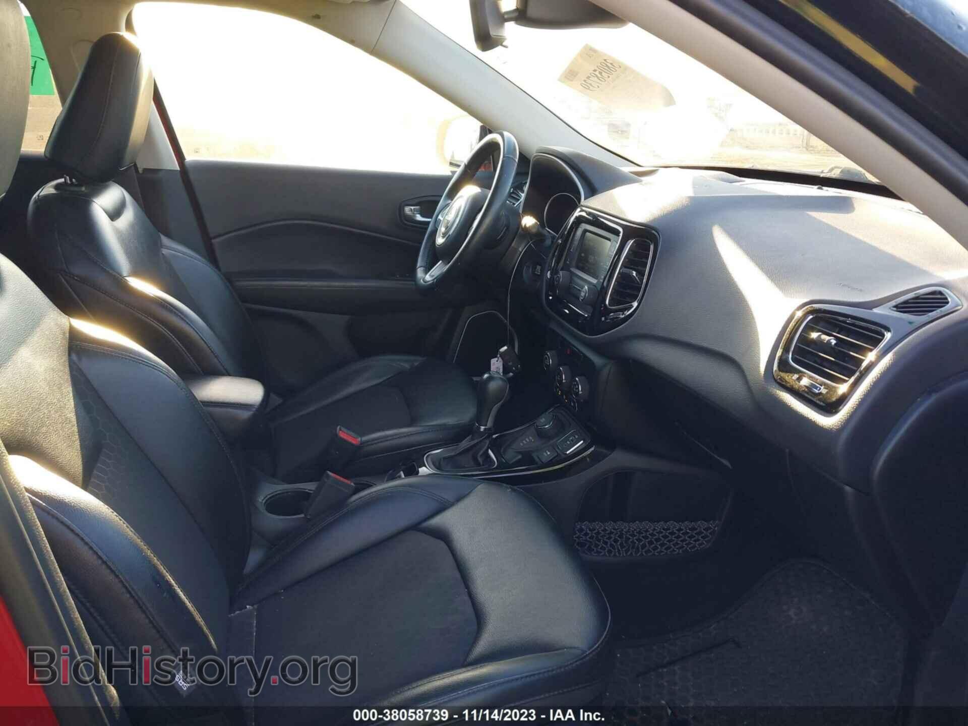 2018 JEEP COMPASS - VIN: 3C4NJDBB2JT395571 - Фото 5